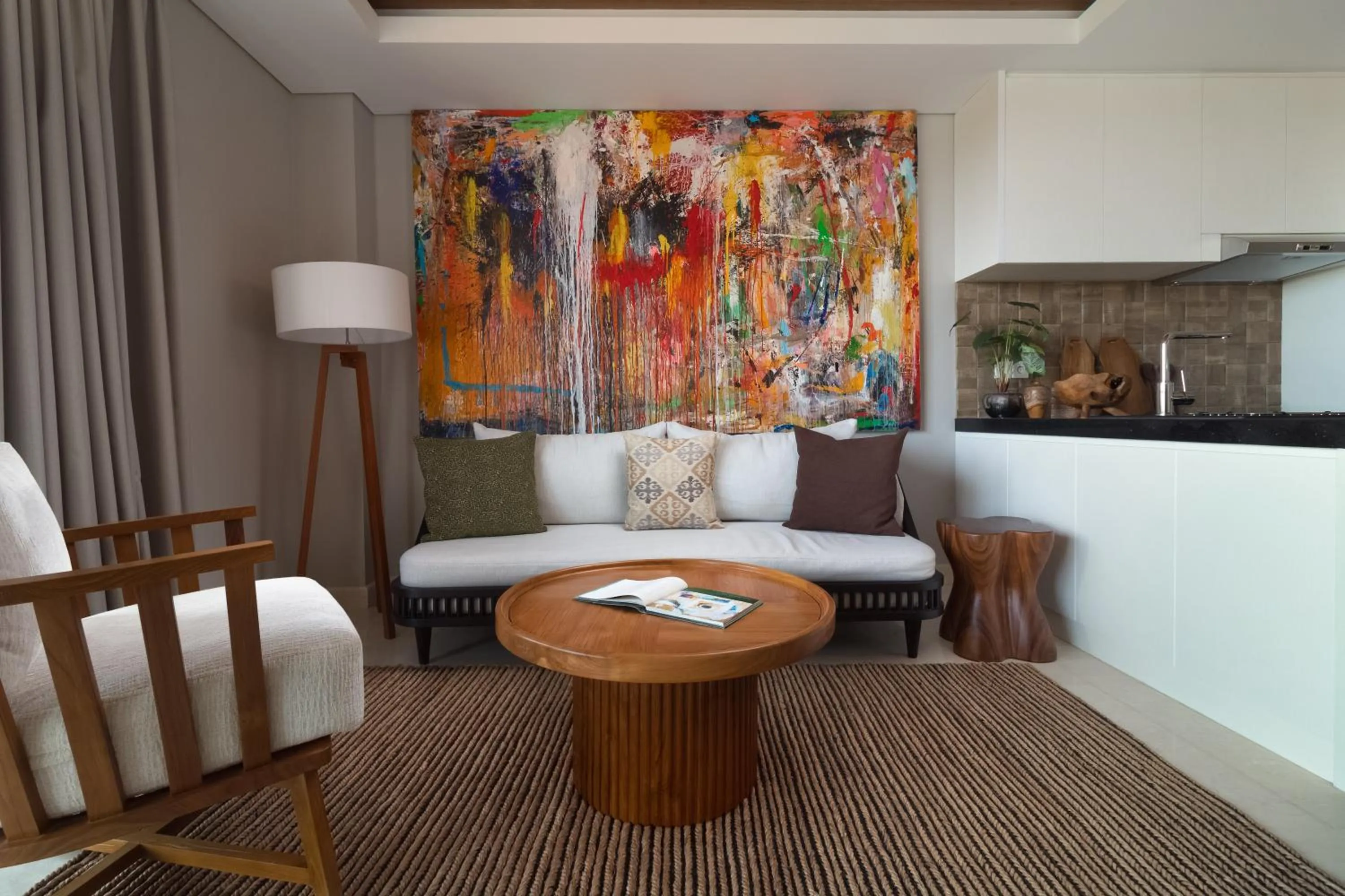 Living room in Beachwalk Residence