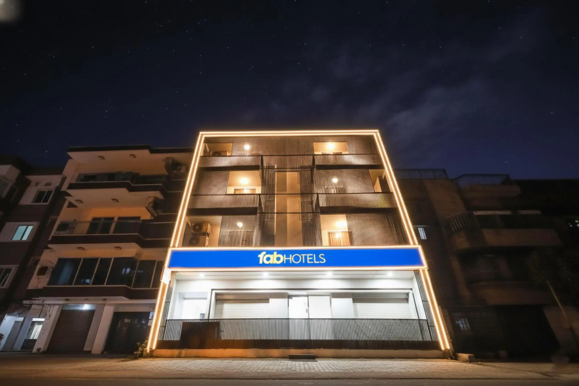 Facade/entrance in FabHotel La Paz Stay B&B