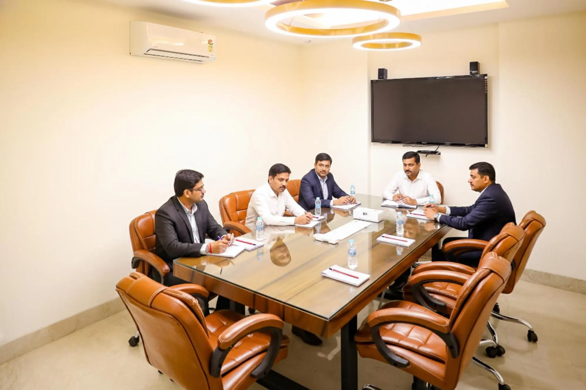 Meeting/conference room in FabHotel La Paz Stay B&B