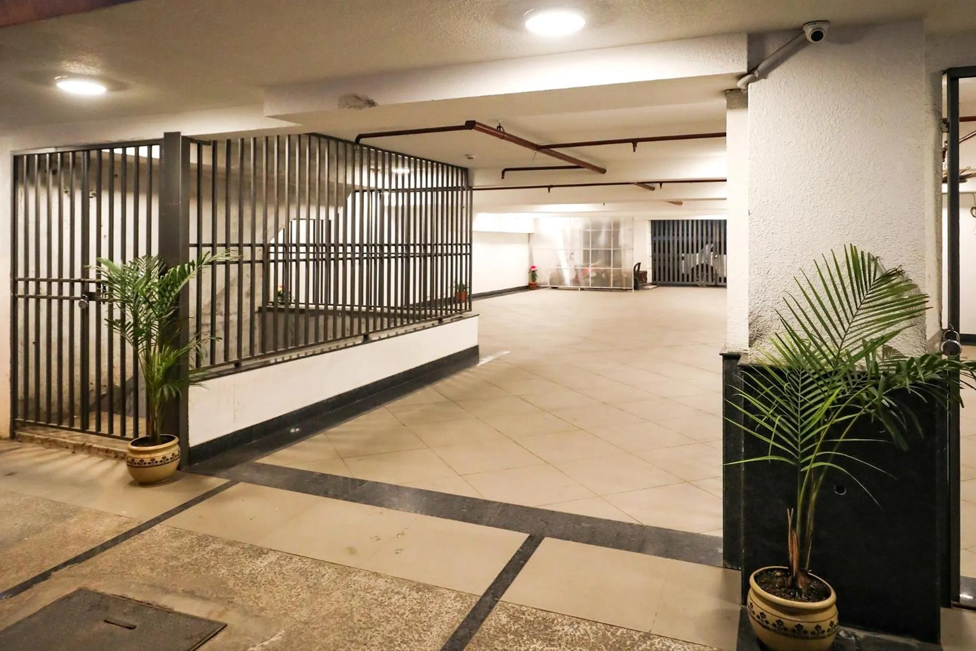 Facade/entrance in FabHotel La Paz Stay B&B