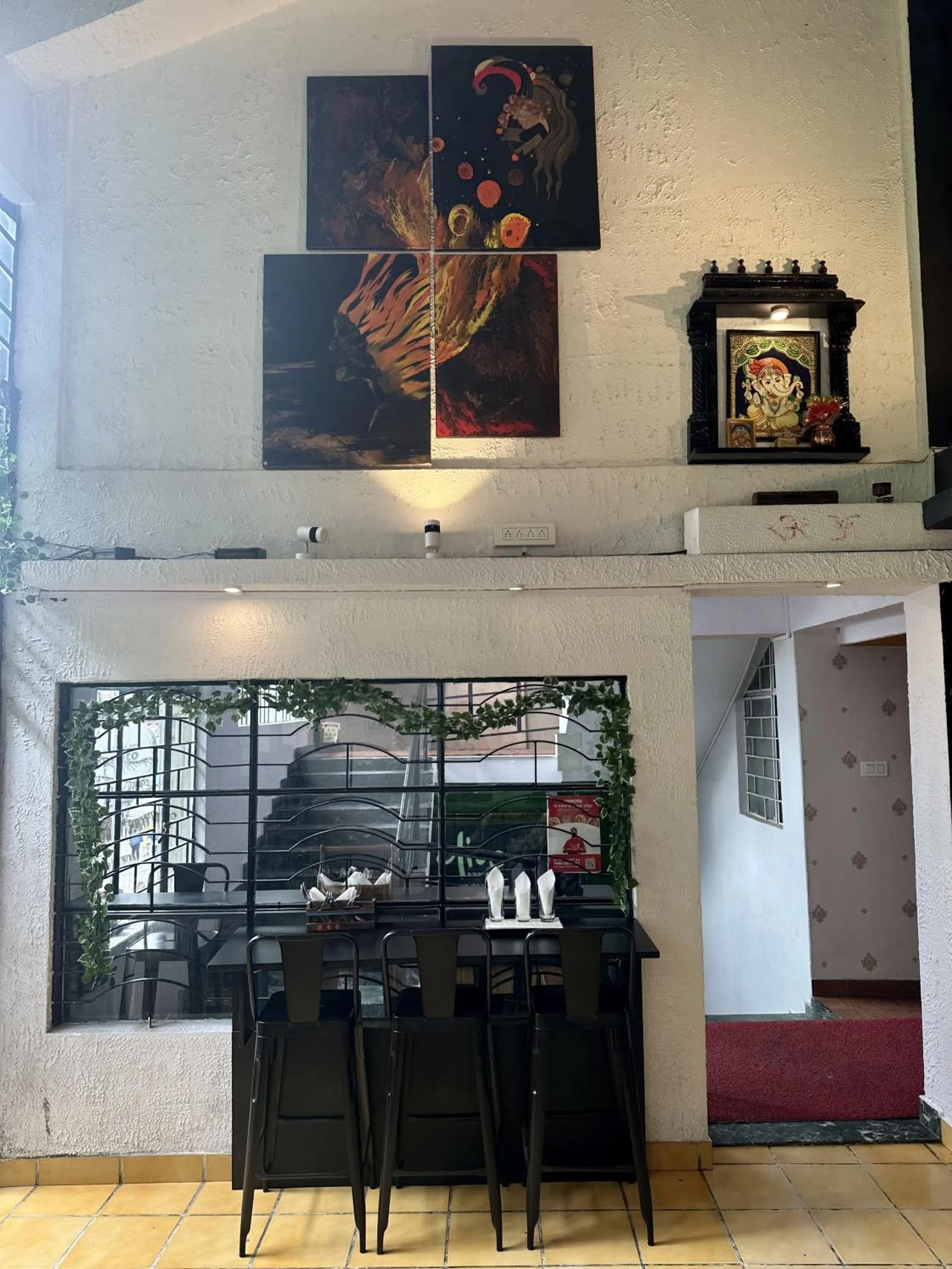 Restaurant/places to eat in Olive By Tej Hotel And Resorts