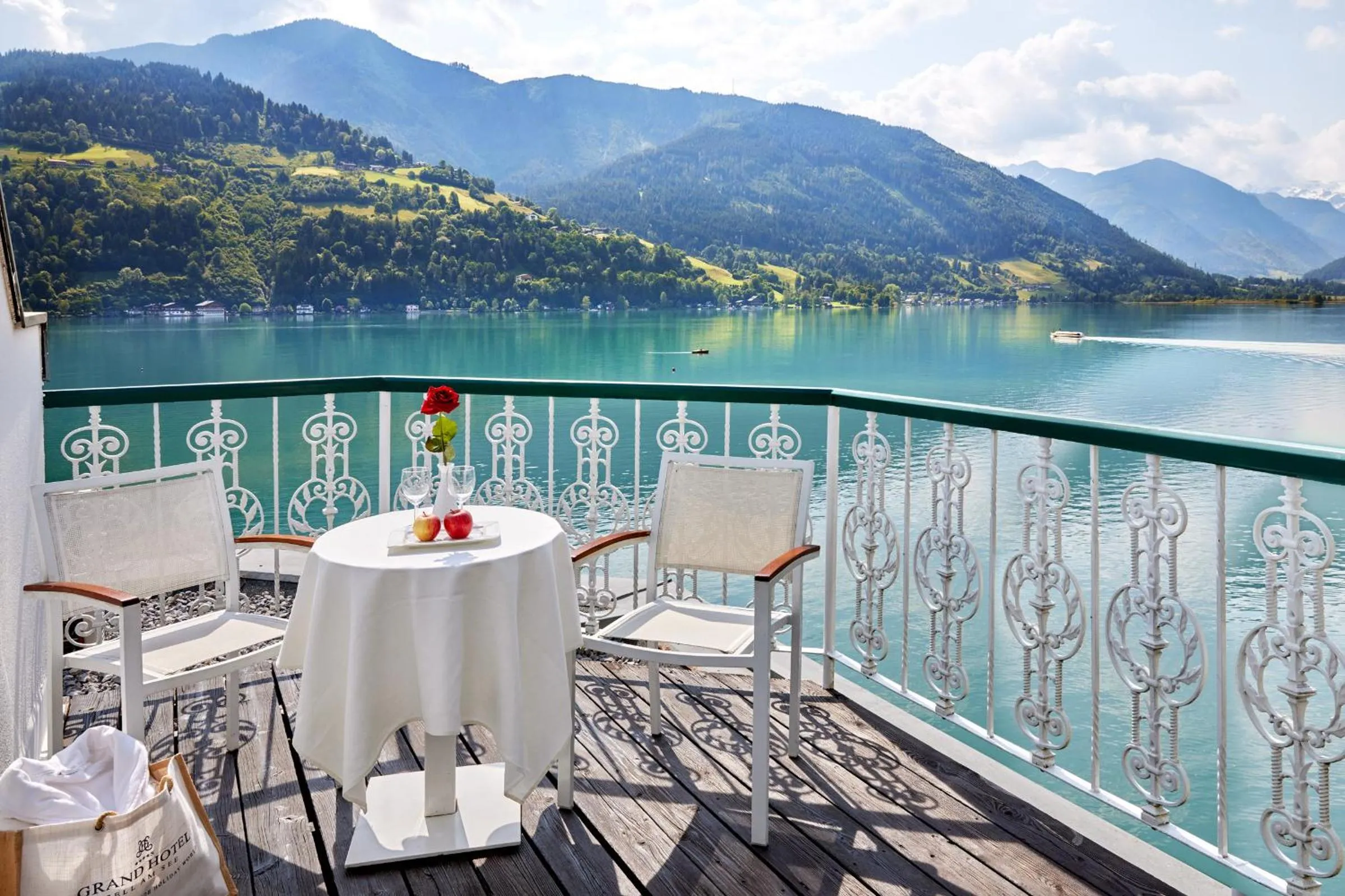 Natural landscape in Grand Hotel Zell am See