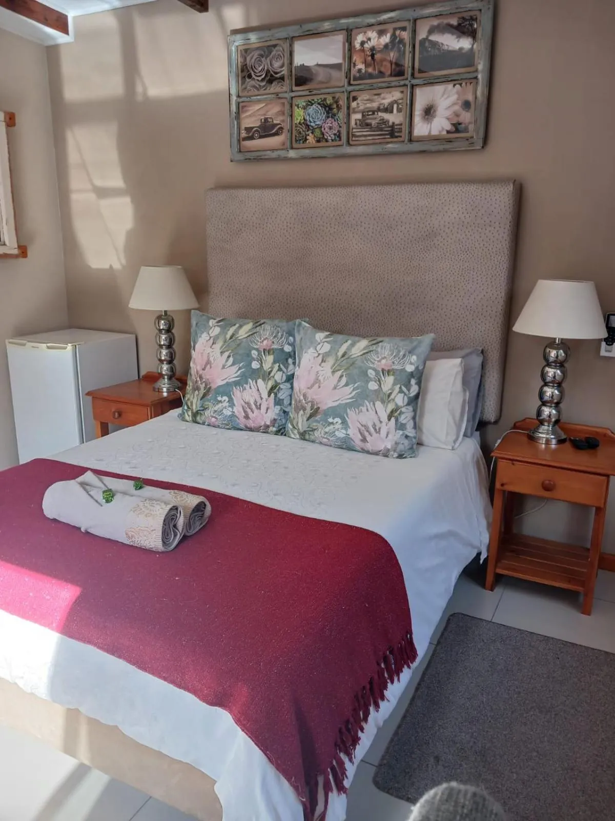 Bed in AVIENTO Guesthouse