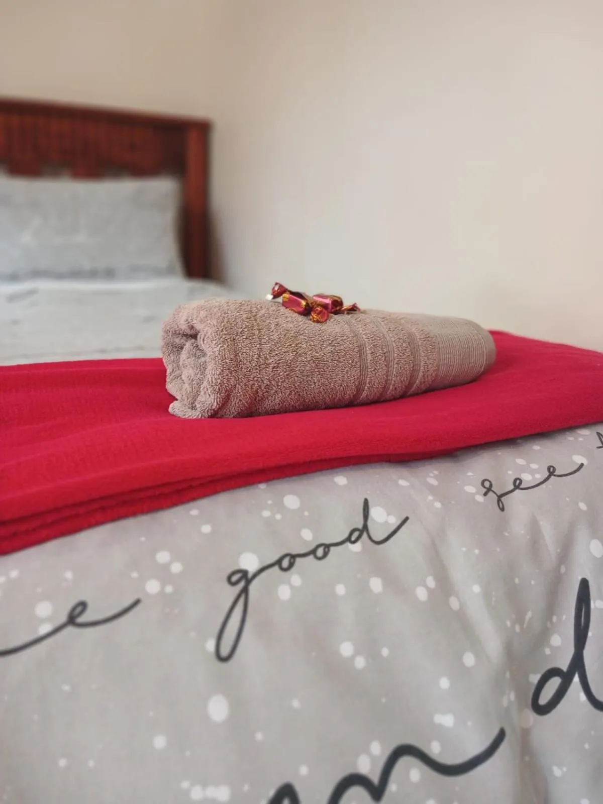 Bed in AVIENTO Guesthouse