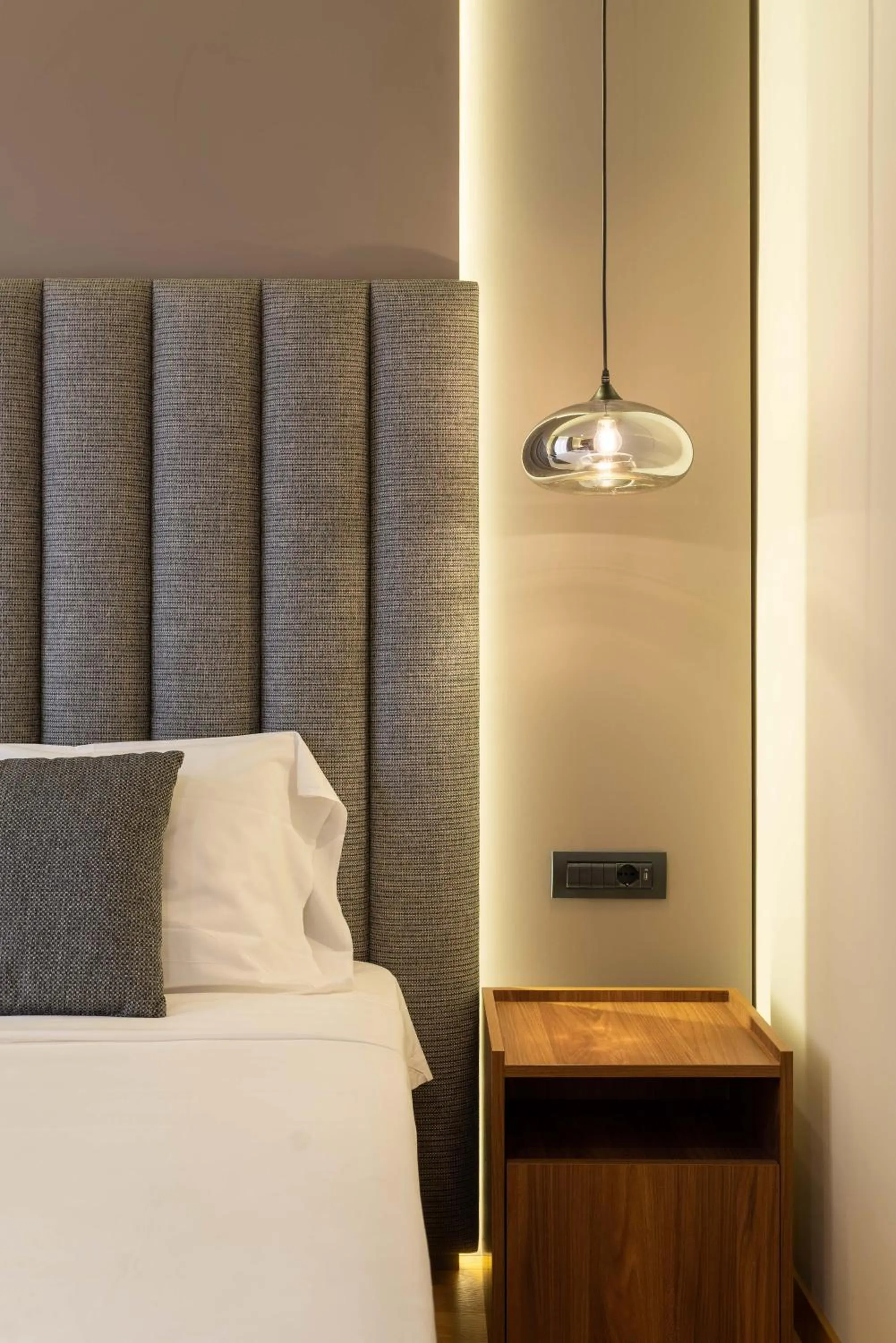 Bed in ELICAL Exclusive Private Suites