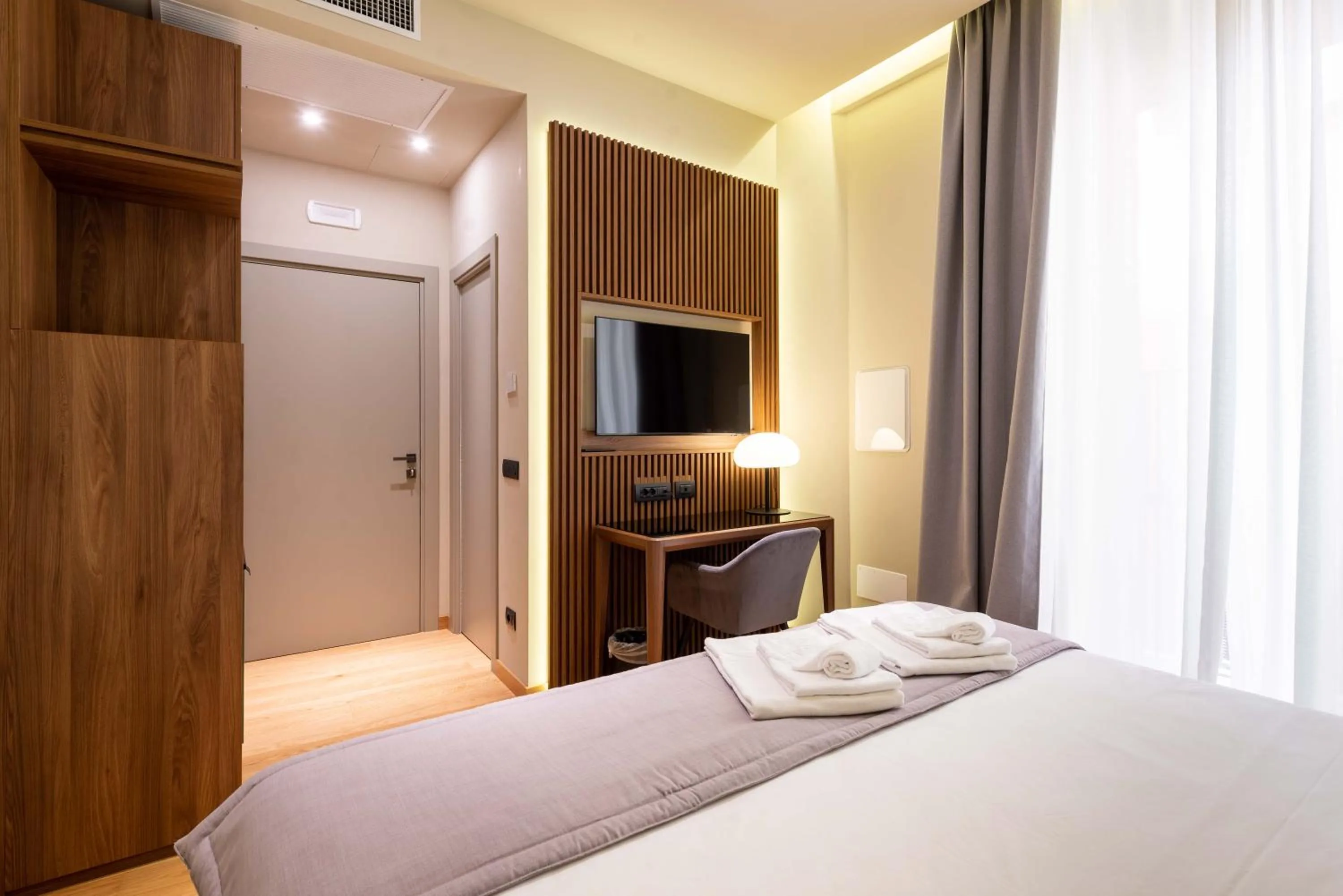 Bed in ELICAL Exclusive Private Suites