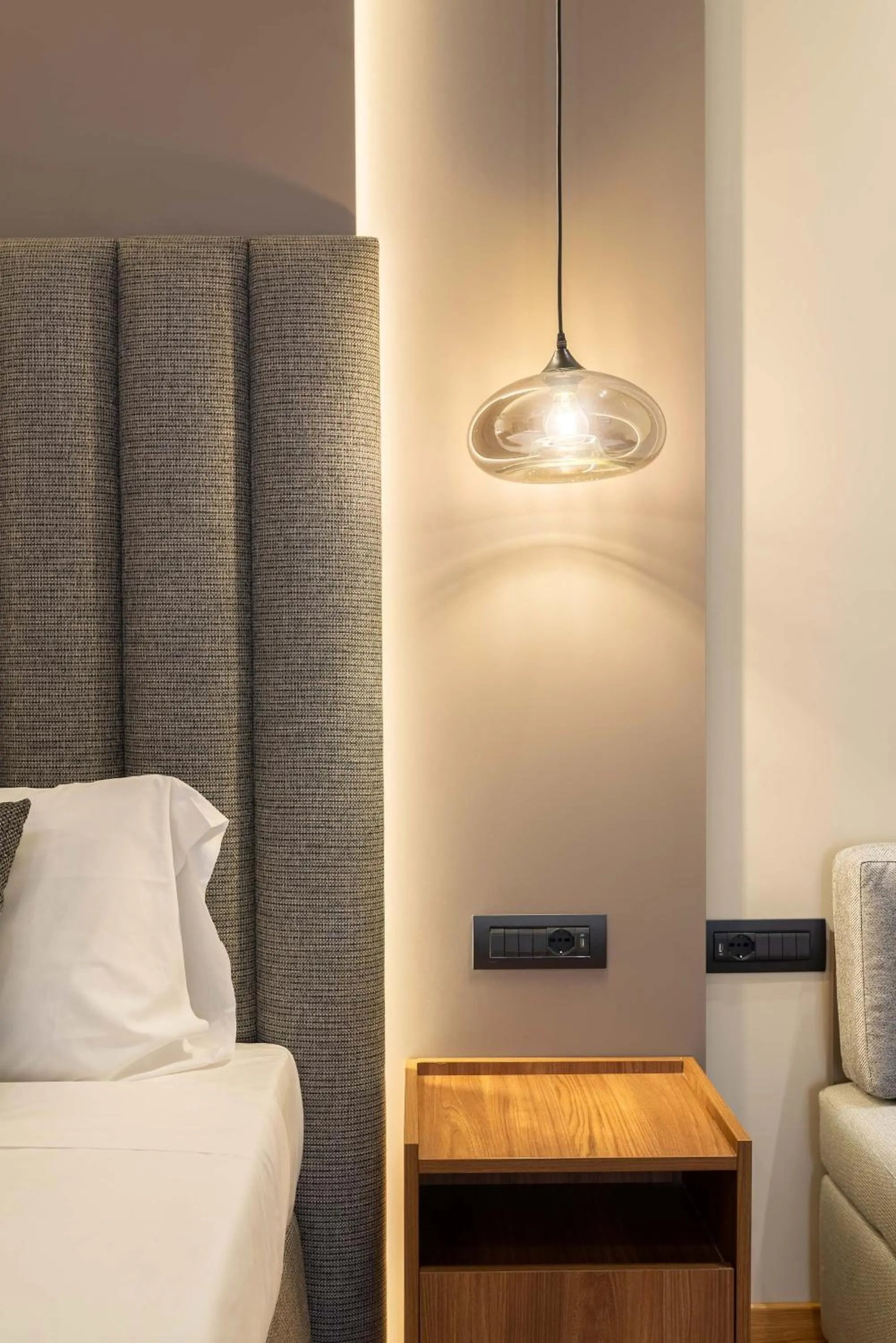 Bed in ELICAL Exclusive Private Suites