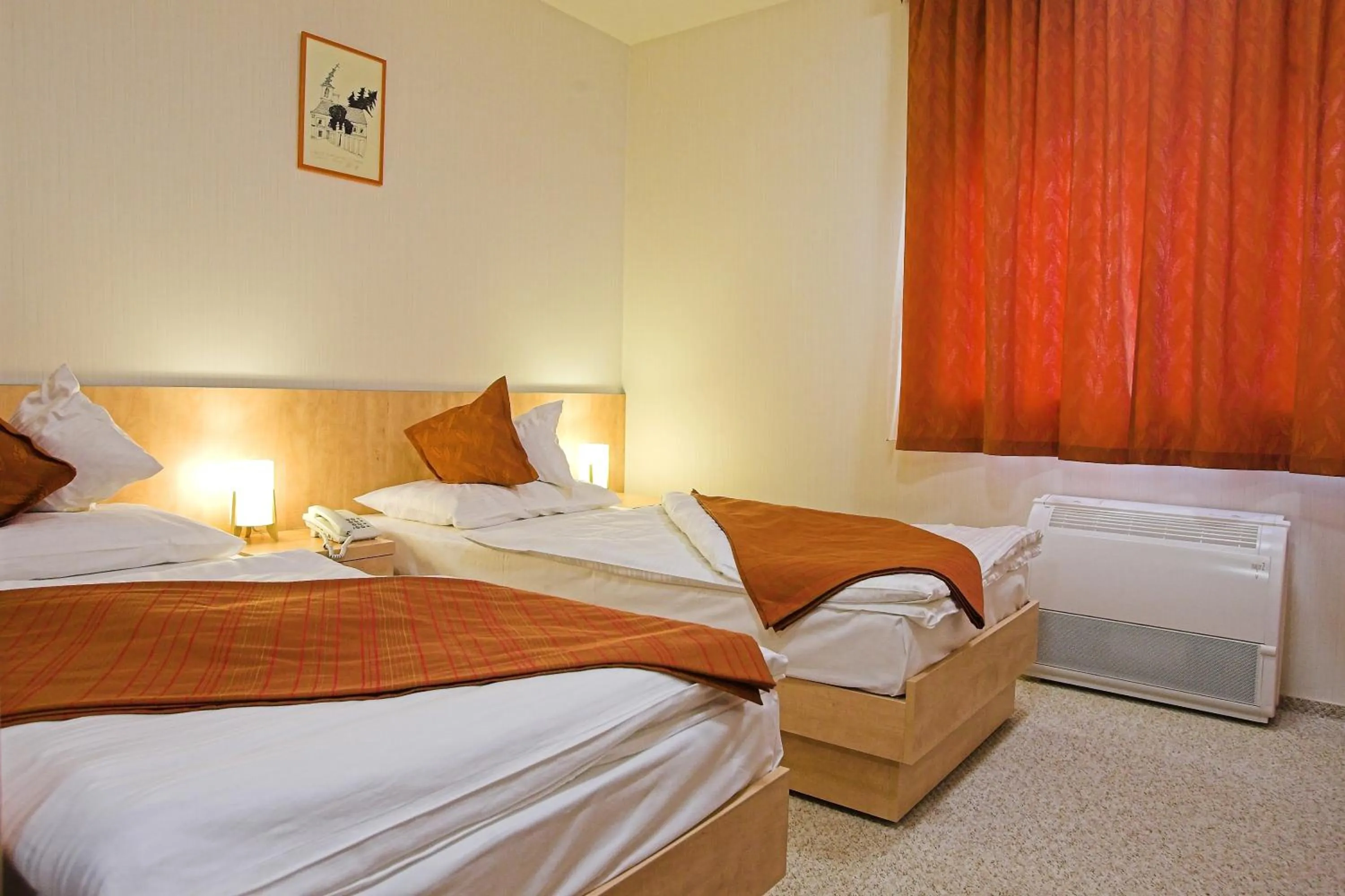 Photo of the whole room, Bed in Völgyikút Ház