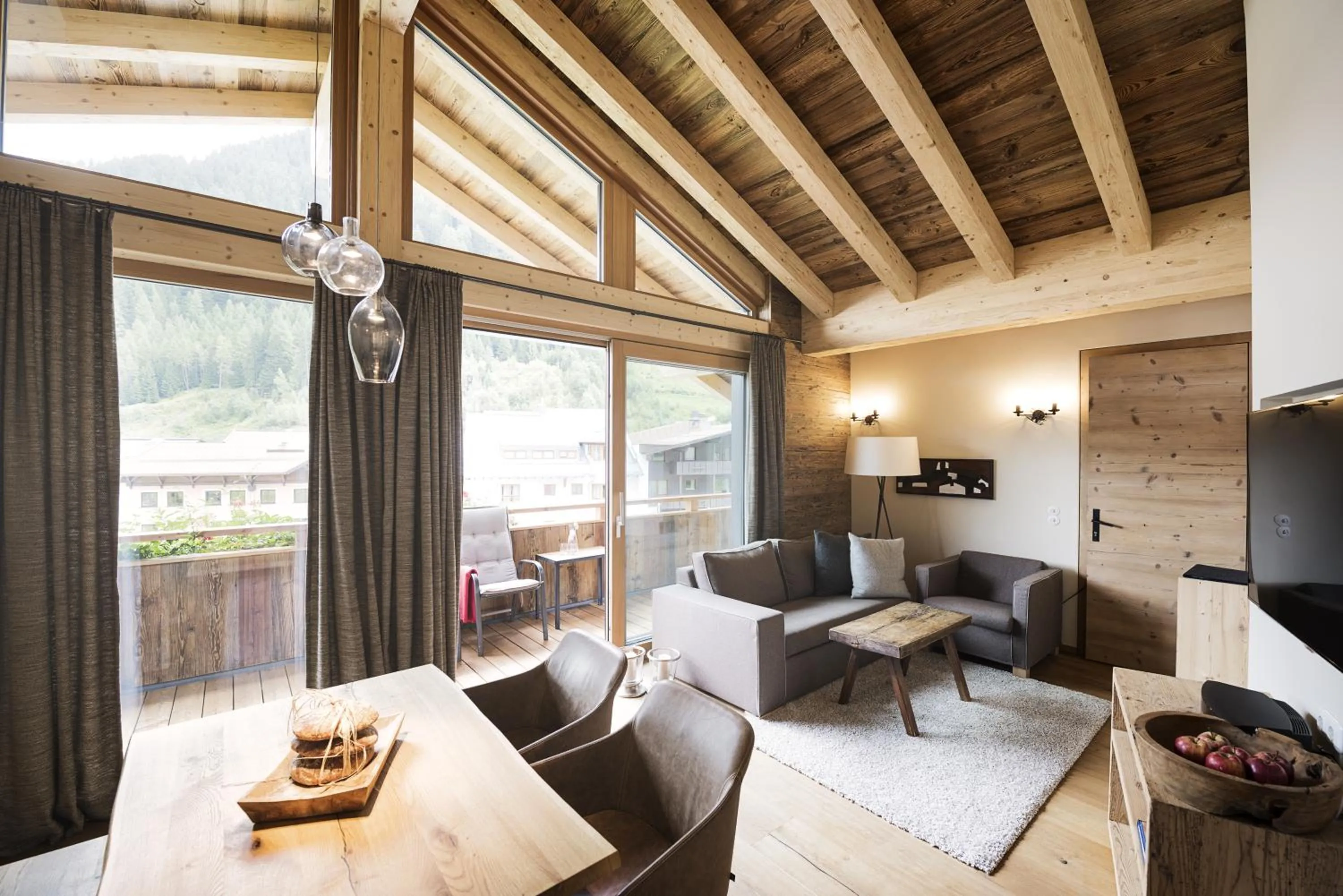 Living room in Galzig Lodge