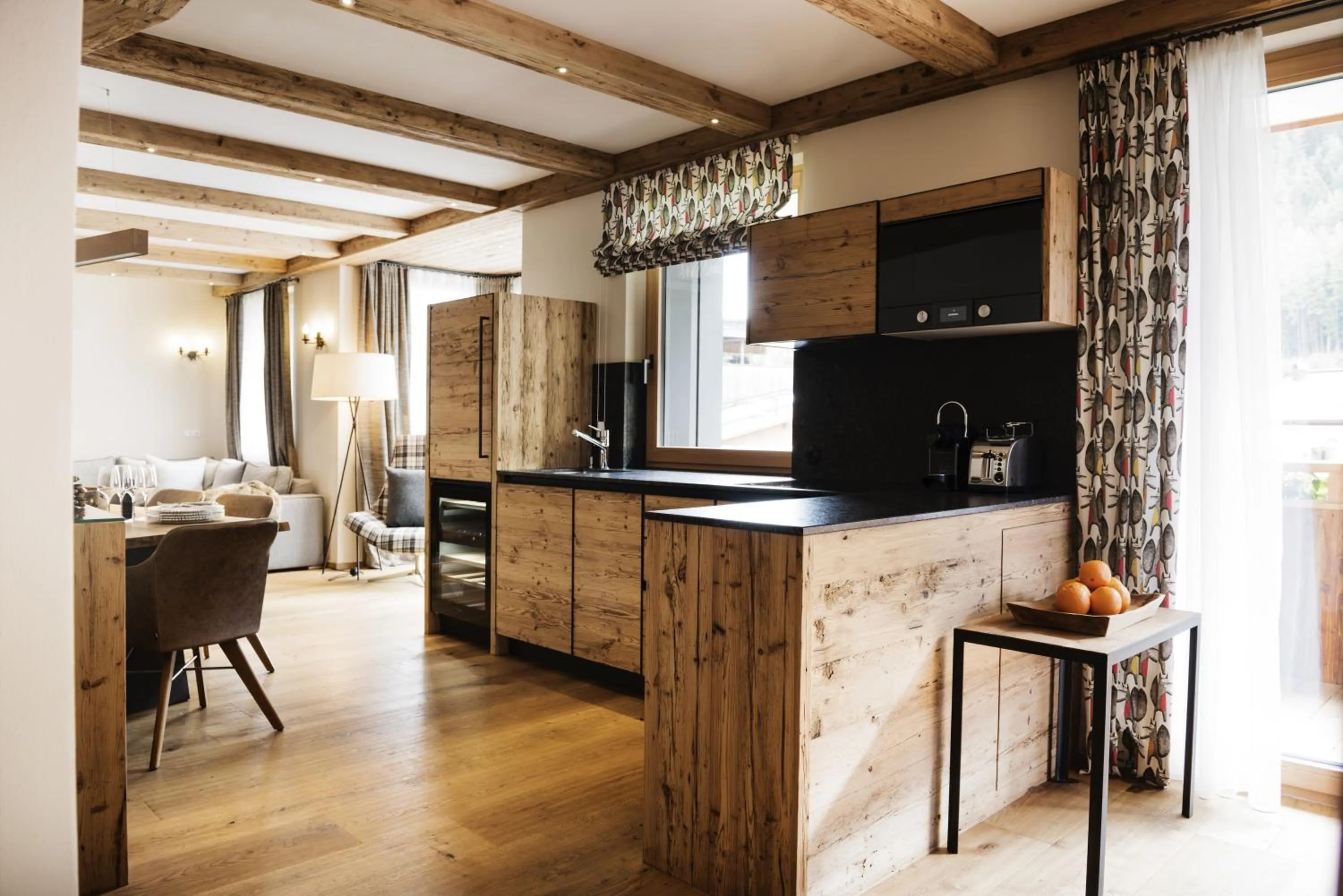 Kitchen or kitchenette in Galzig Lodge