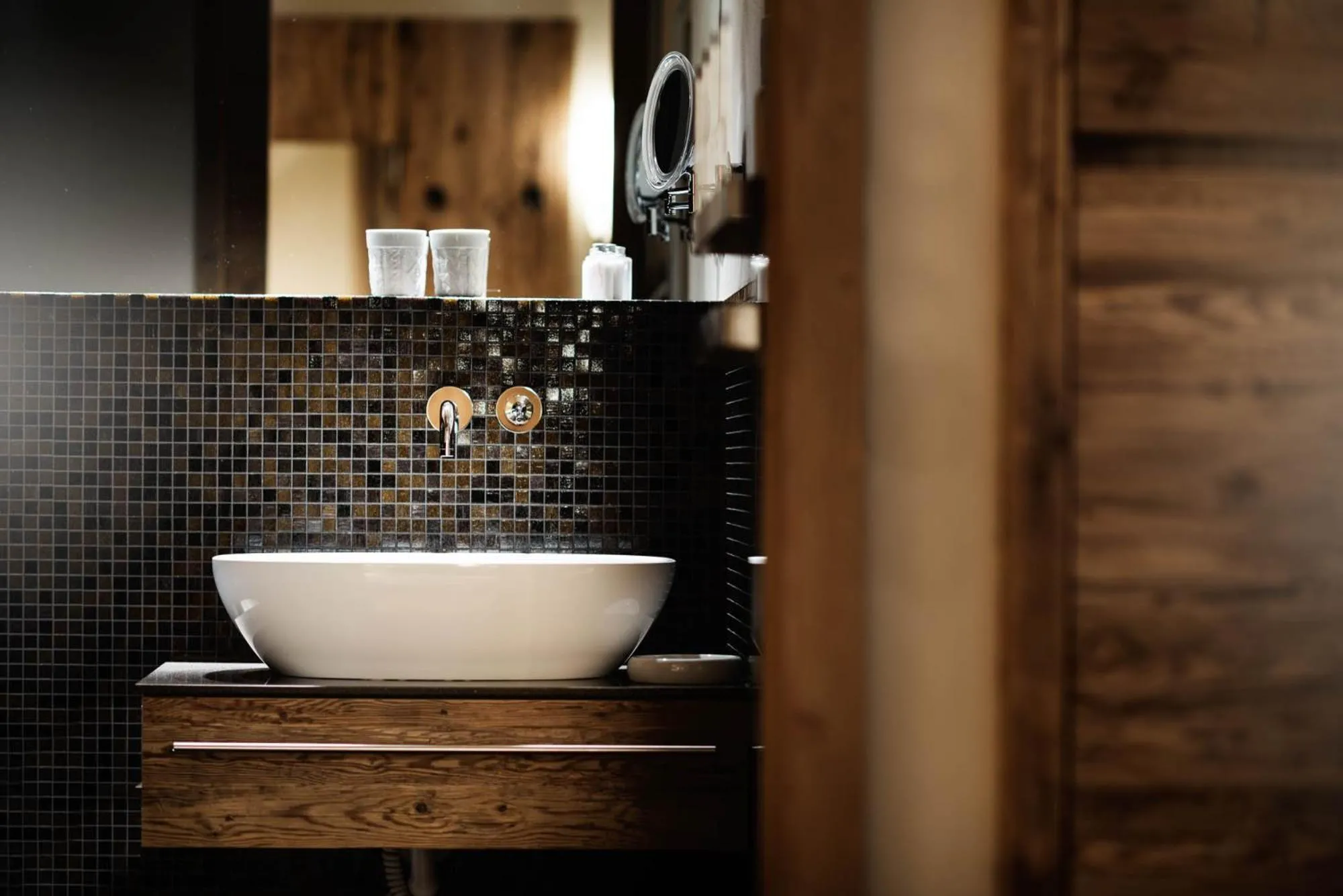 Bathroom in Galzig Lodge