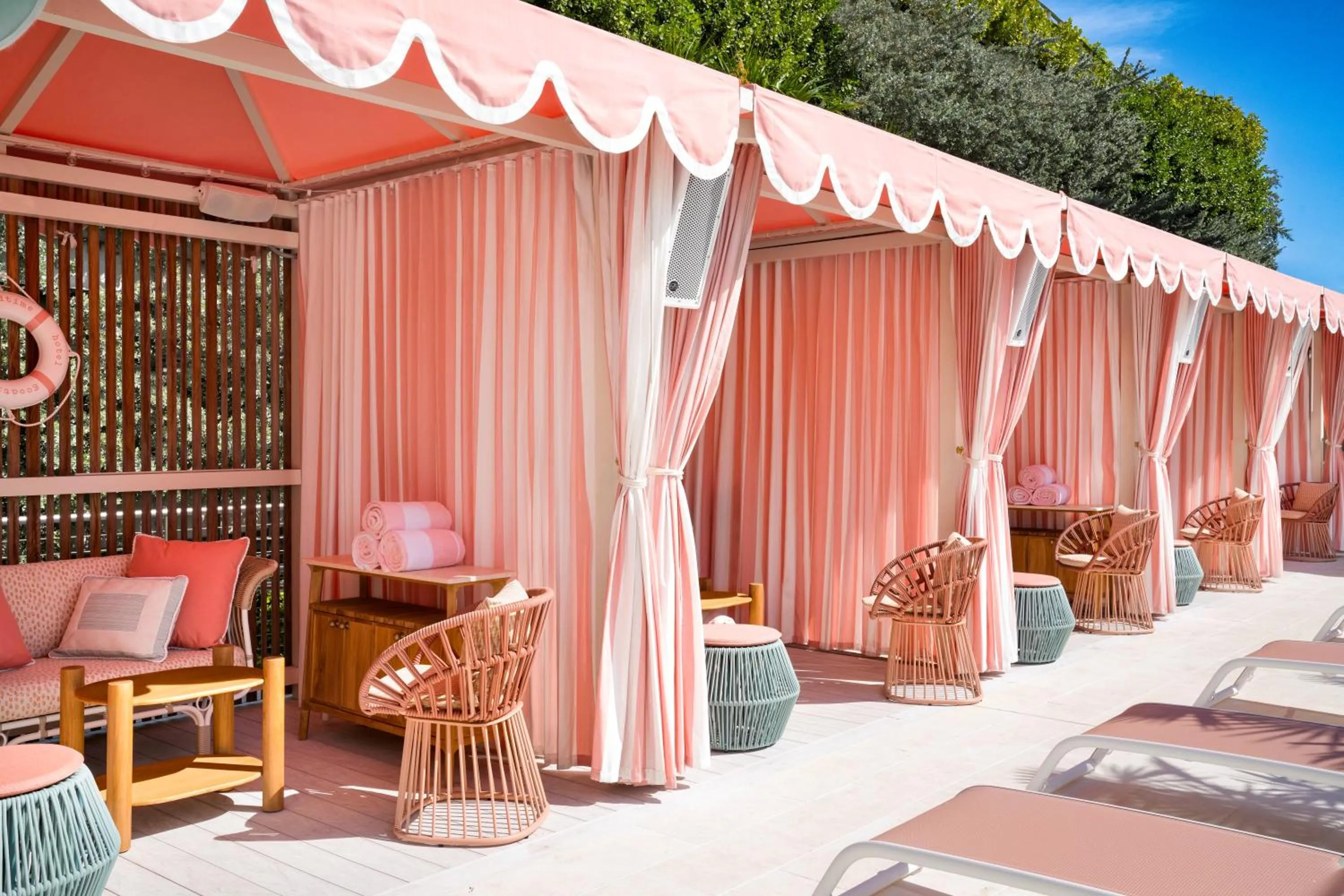 Patio in The Goodtime Hotel, Miami Beach a Tribute Portfolio Hotel