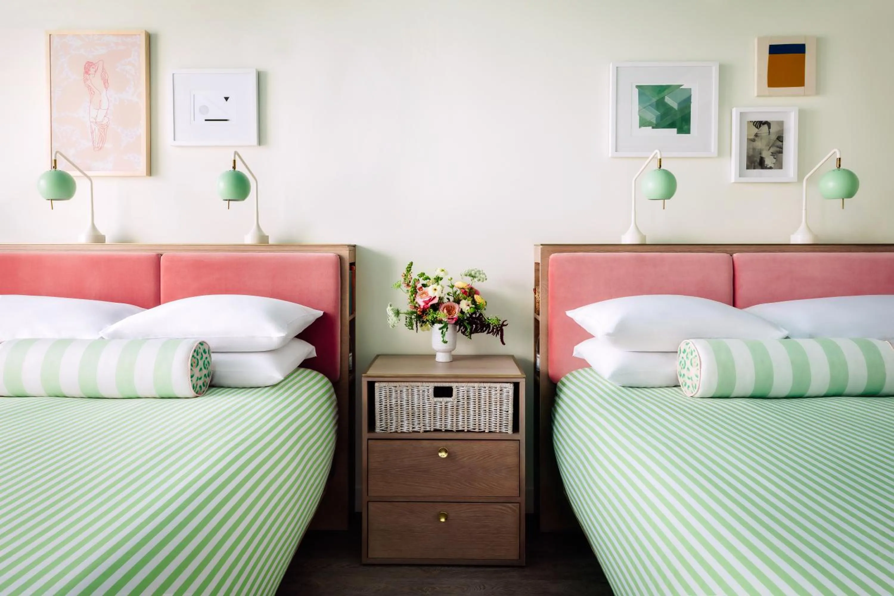 Bed in The Goodtime Hotel, Miami Beach a Tribute Portfolio Hotel