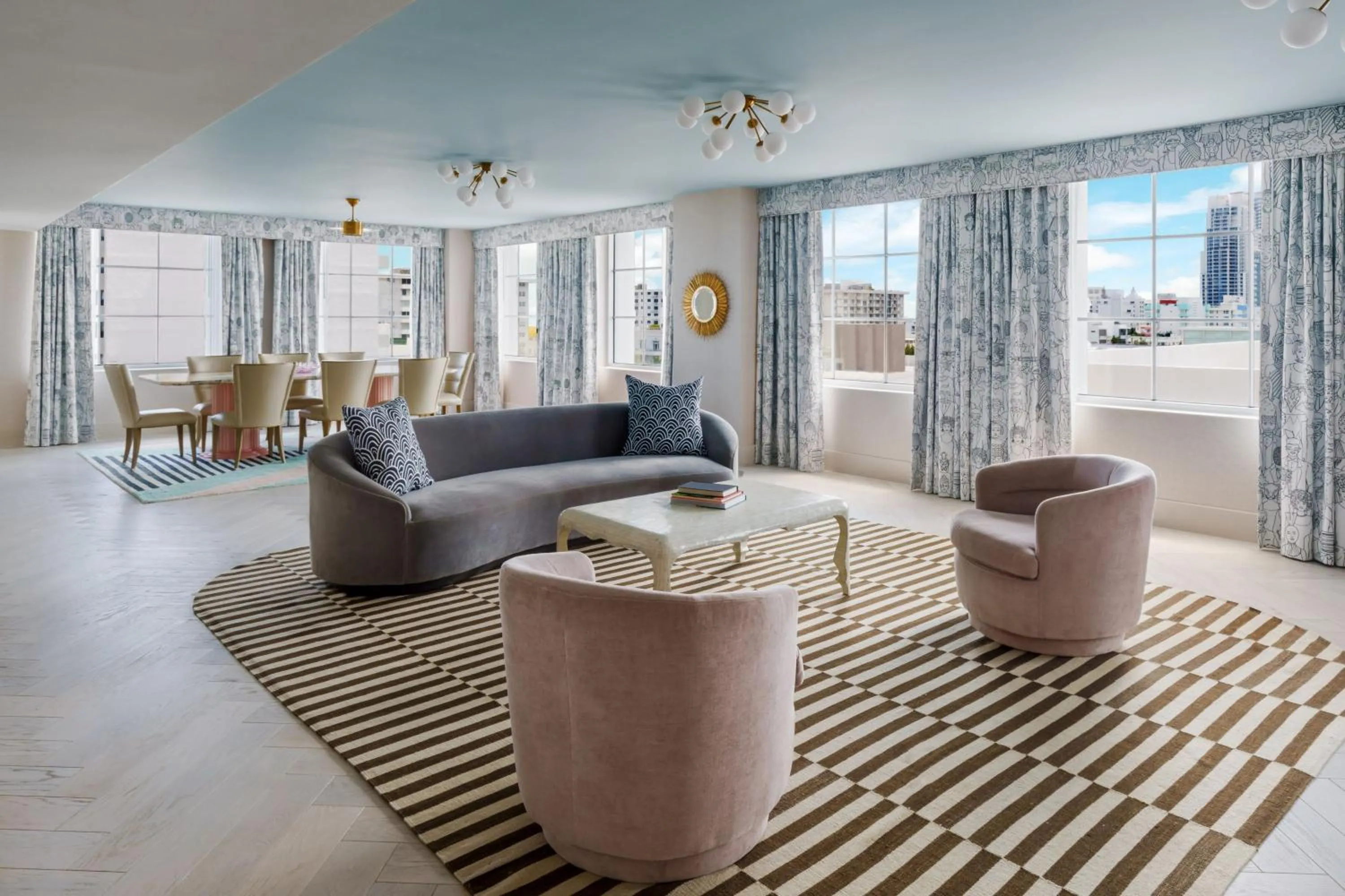 Lounge or bar in The Goodtime Hotel, Miami Beach a Tribute Portfolio Hotel