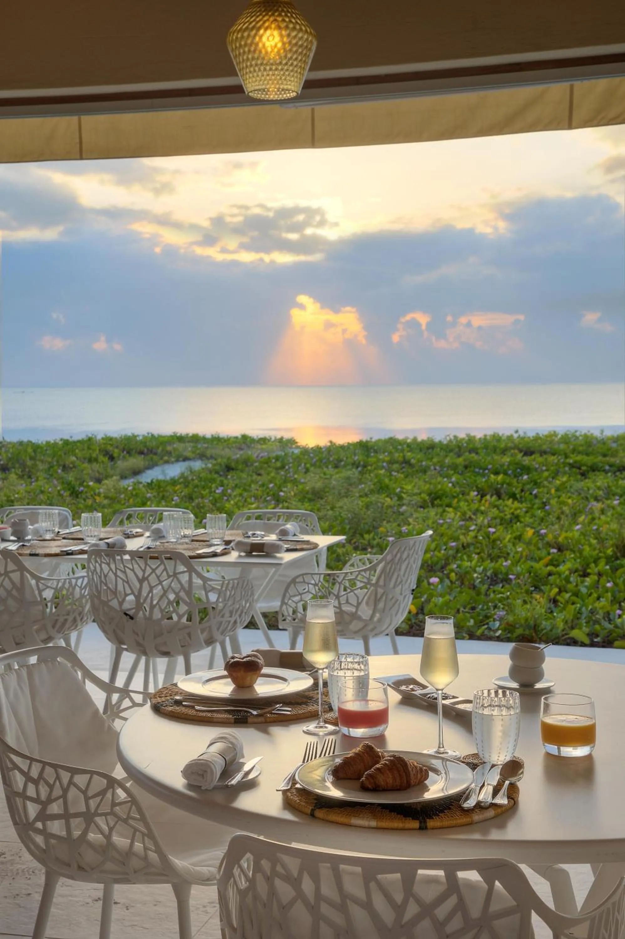 Food and drinks in Zanzibar White Sand Luxury Villas & Spa - Relais & Chateaux