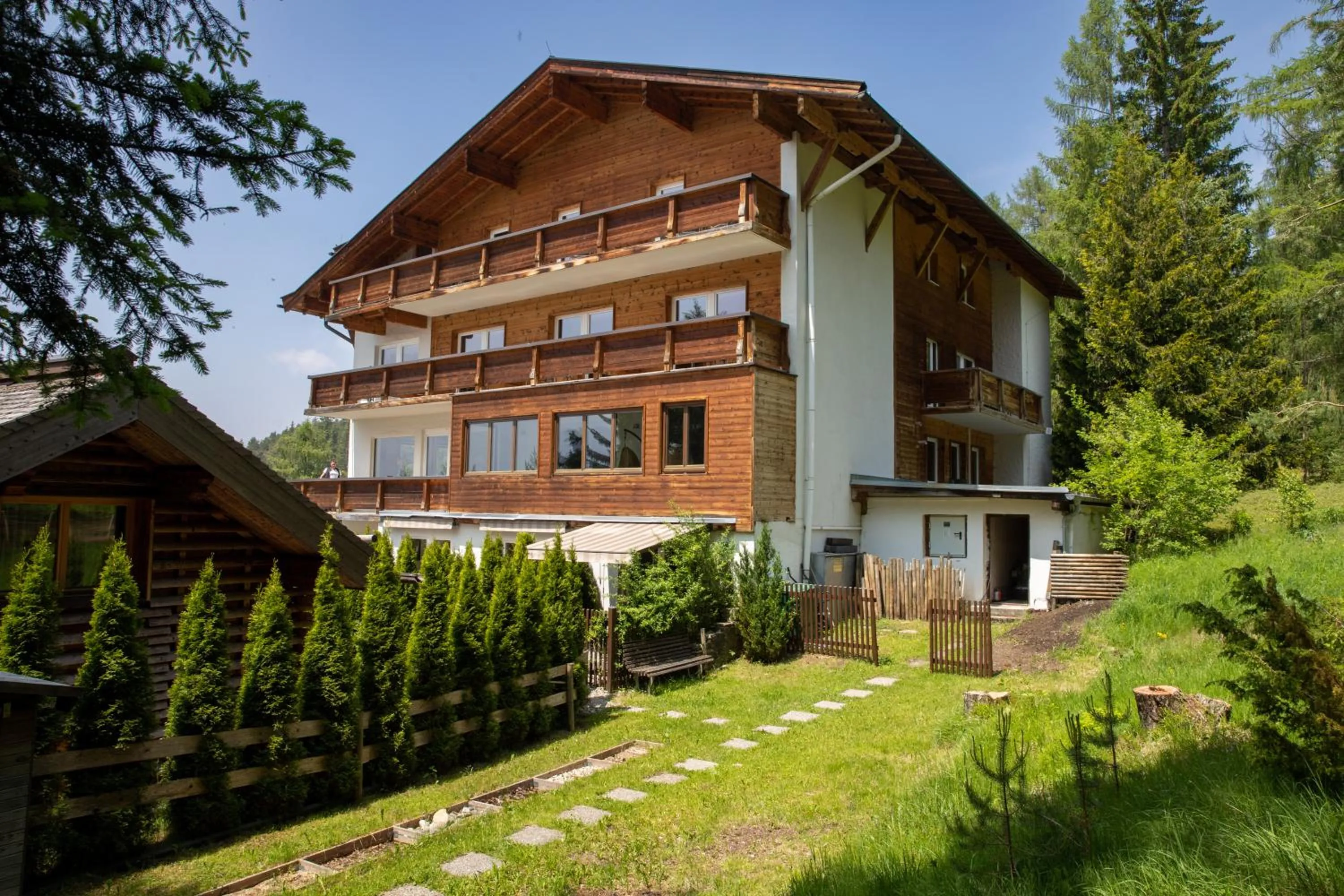 Property building in Hotel Pension Tyrol