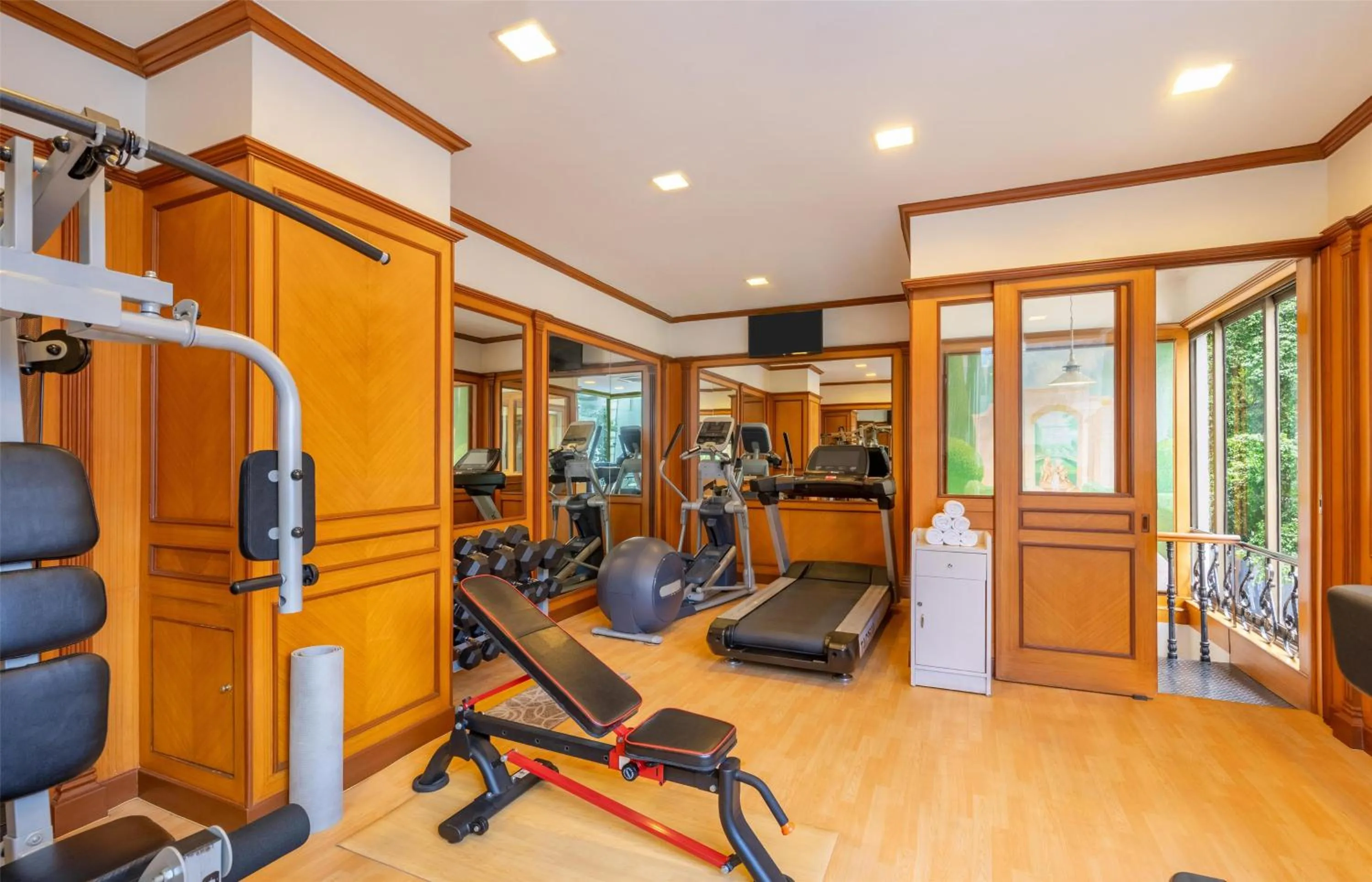 Fitness centre/facilities in St Mark's Hotel Bengaluru, a member of Radisson Individuals