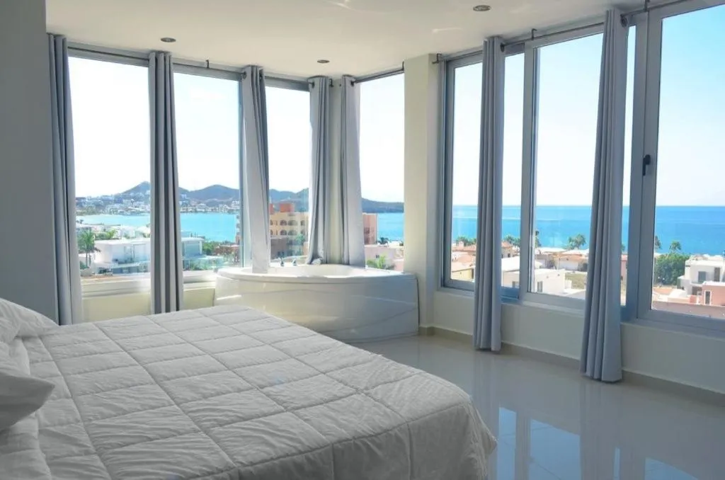 Bed in Suites Rubí - Las Mejores vistas de San Carlos