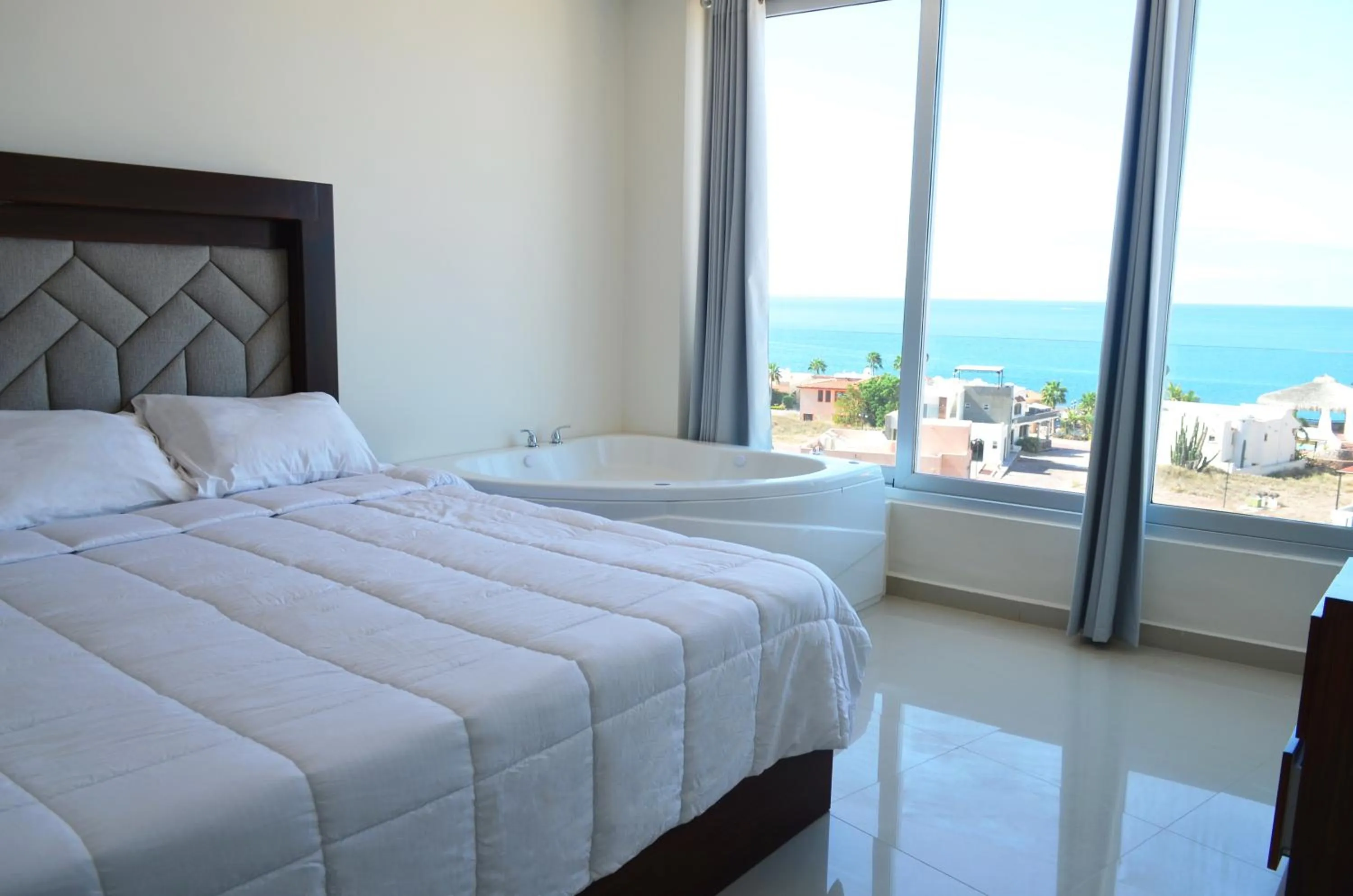 Bed in Suites Rubí - Las Mejores vistas de San Carlos