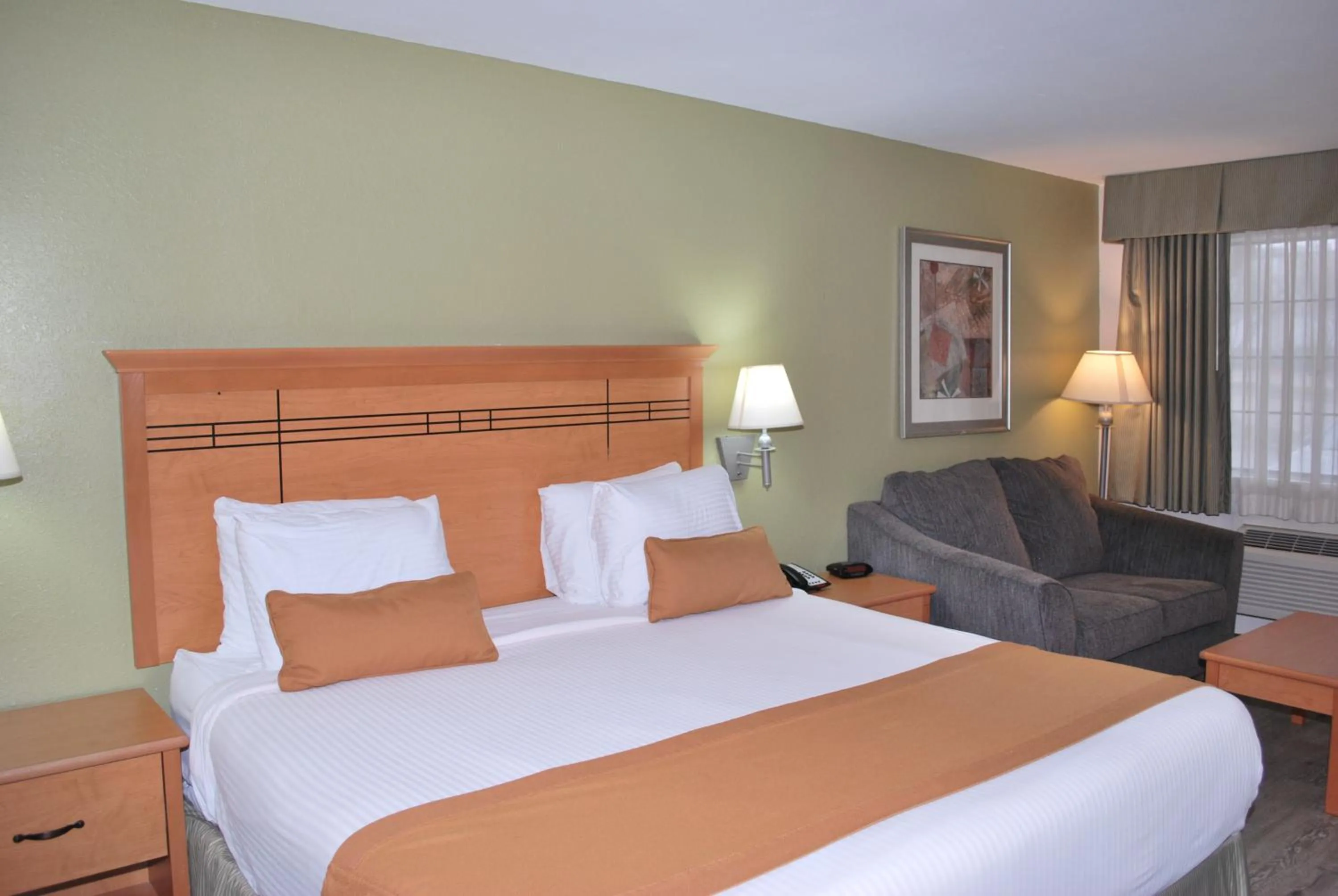 Bed in Scottish Inns