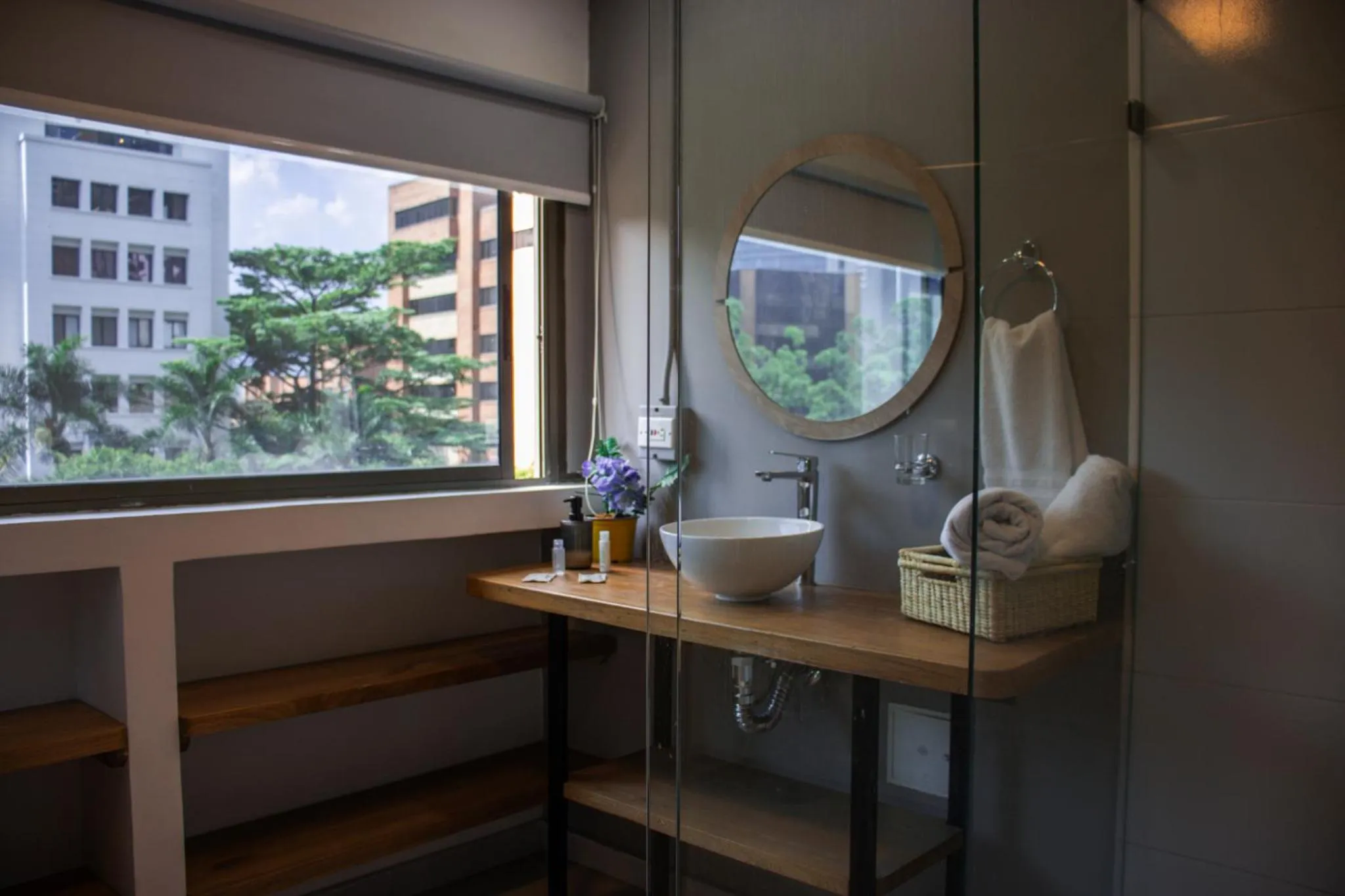 Shower in Hotel Bambu Milla De Oro