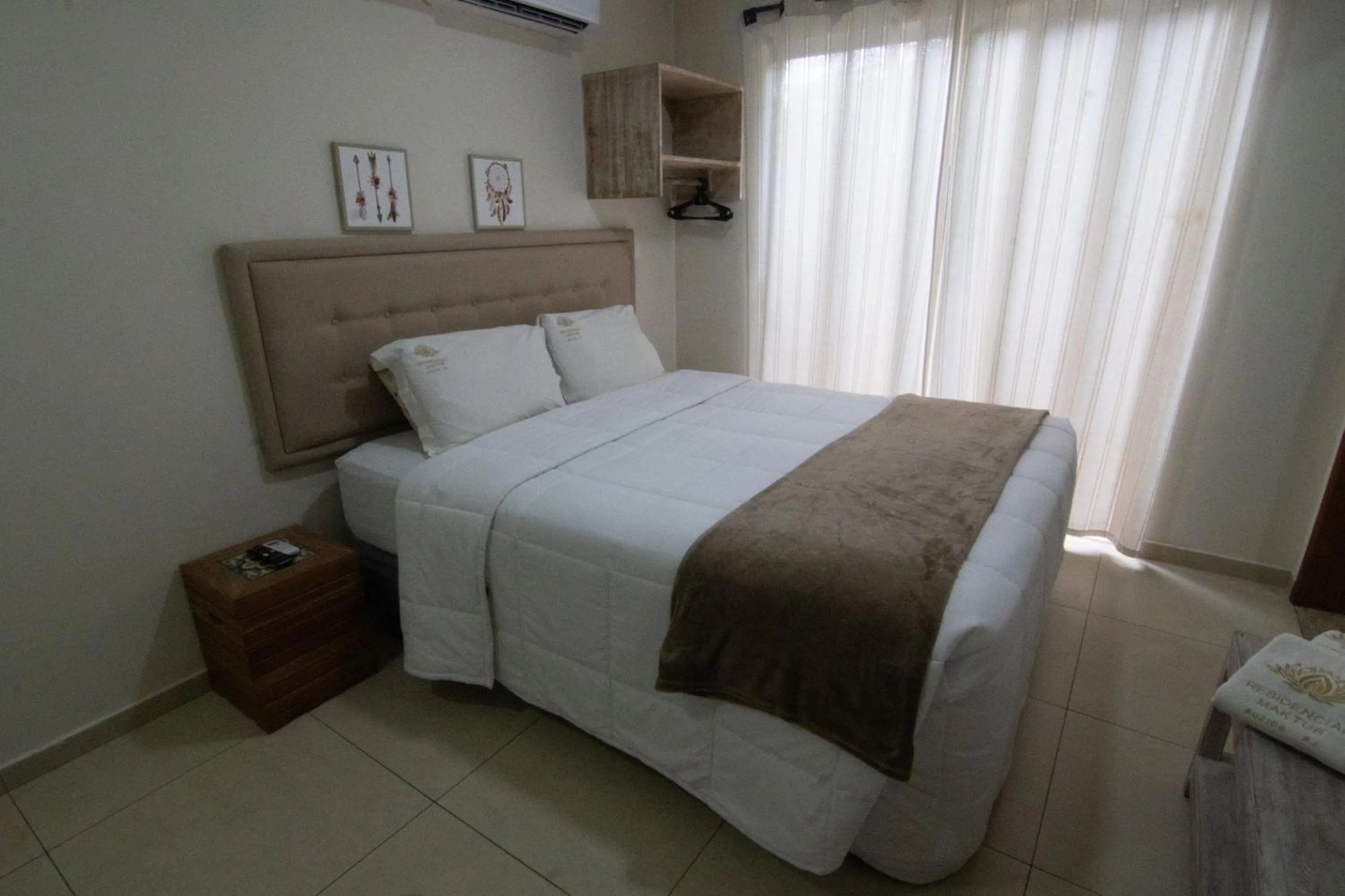 Photo of the whole room in Pousada Maktub