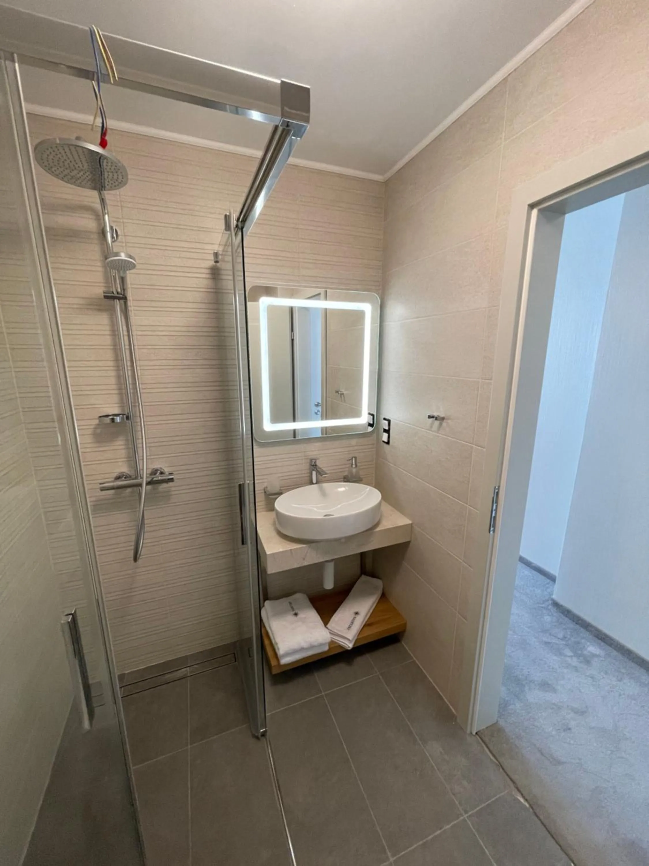 Toilet in Hotel Radetzky