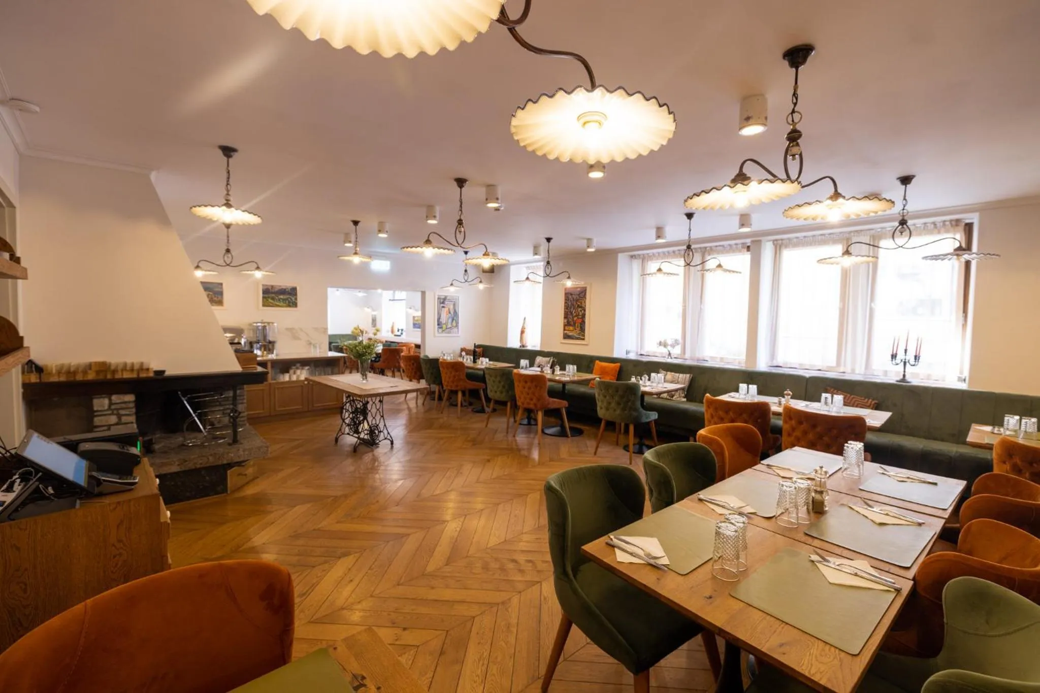 Restaurant/places to eat in Hotel Radetzky