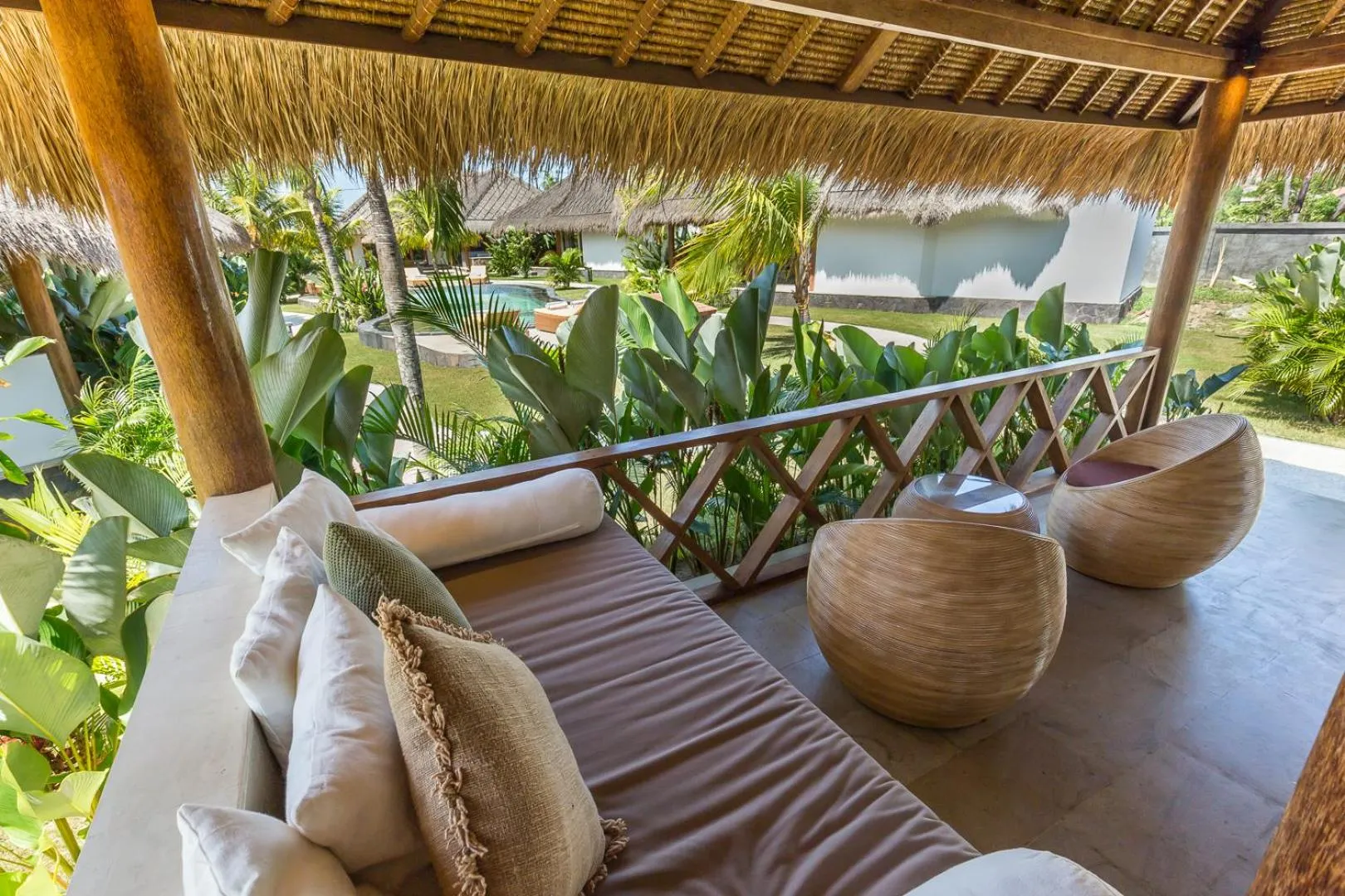 Balcony/Terrace in Emocean Beach Boutique Dive Resort