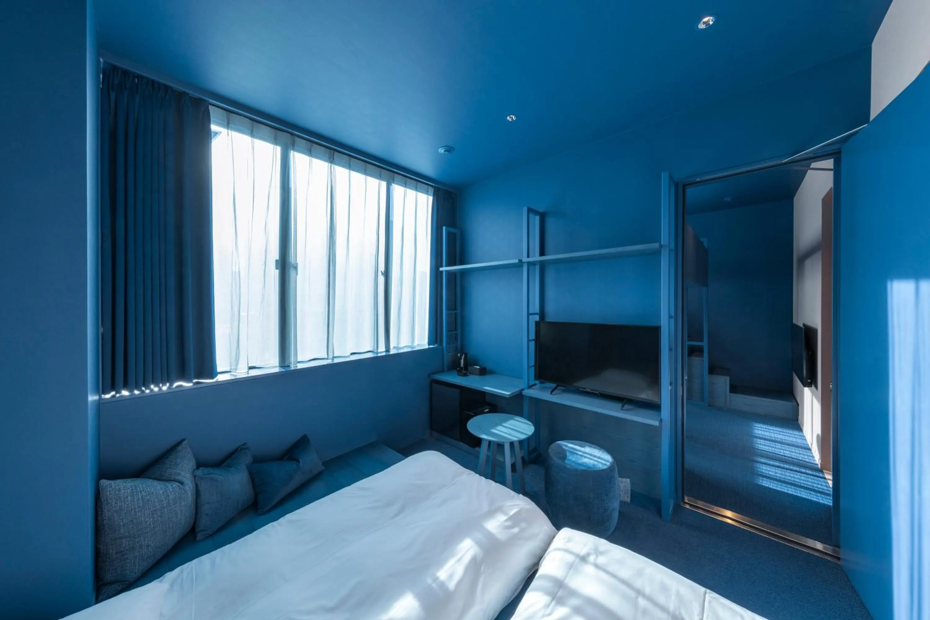 Bed in toggle hotel suidobashi TOKYO