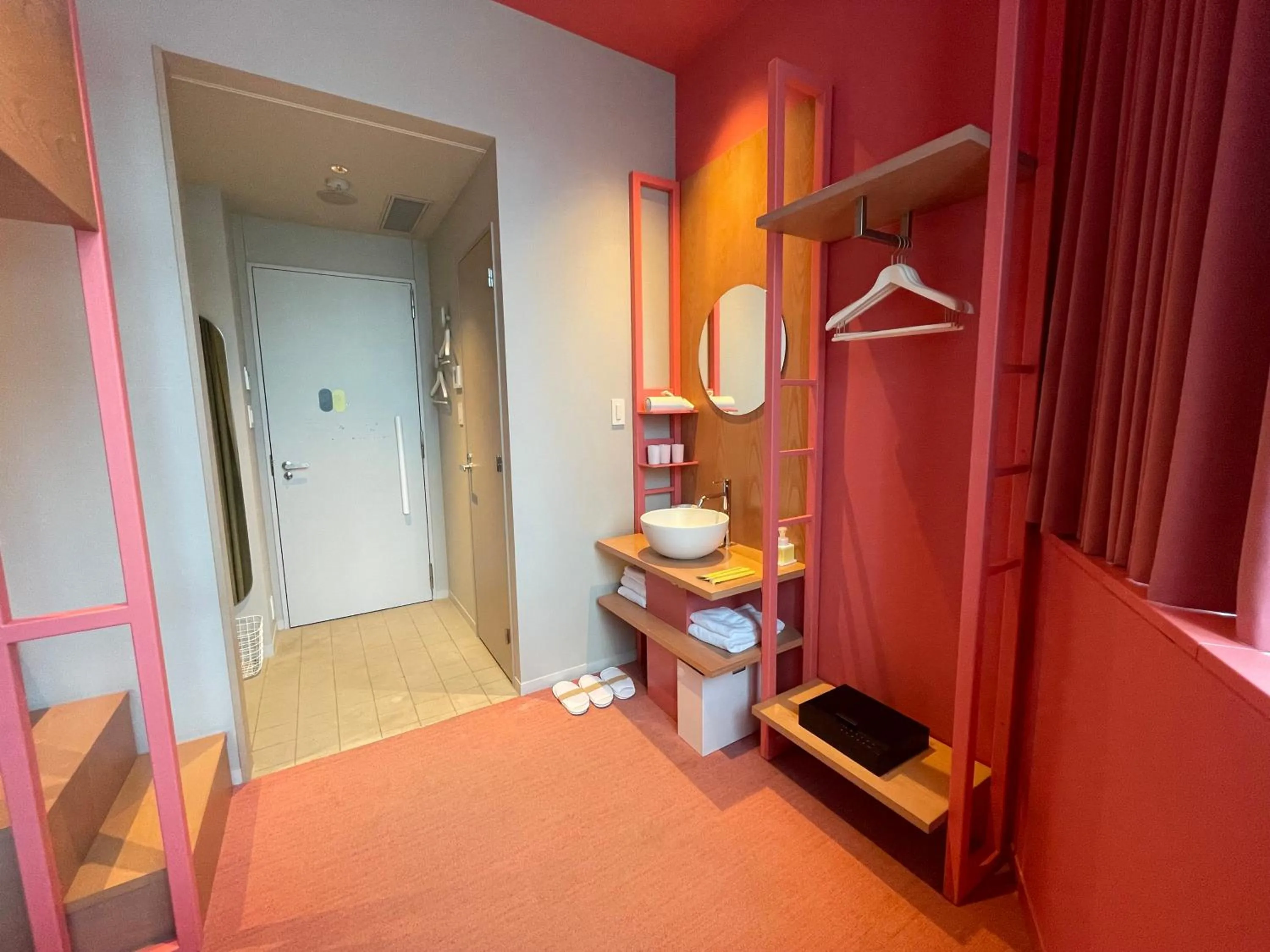 Bed in toggle hotel suidobashi TOKYO