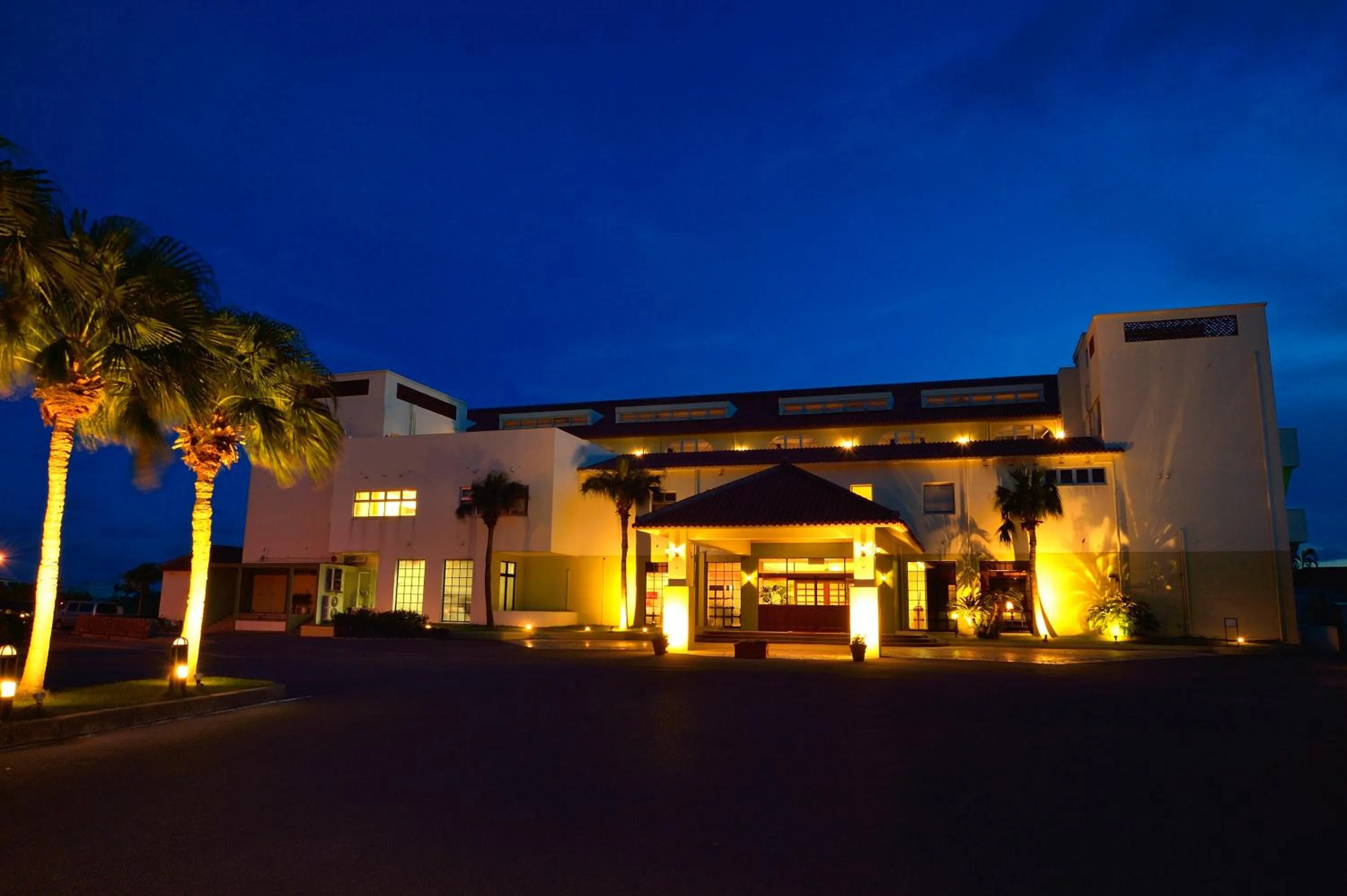 Property building in EXES Ishigaki