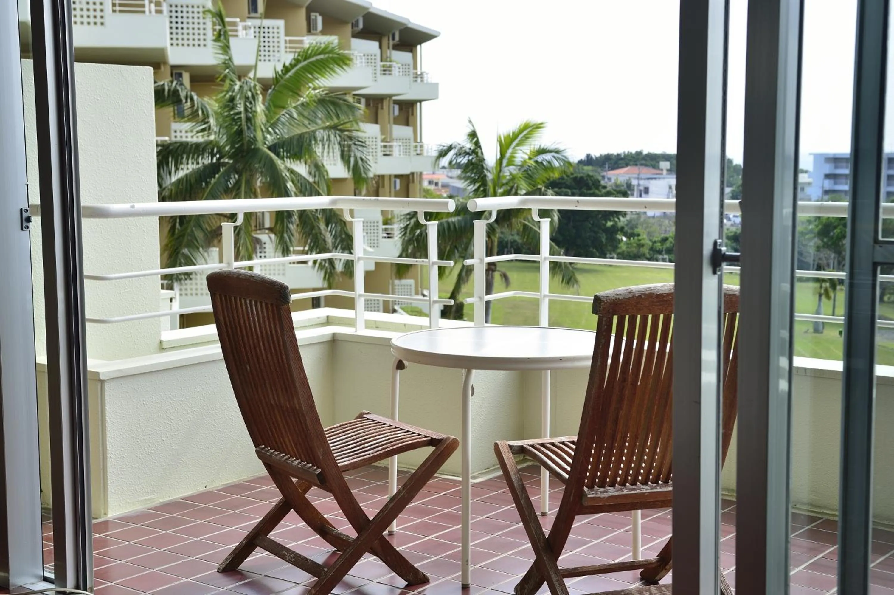 Photo of the whole room in EXES Ishigaki