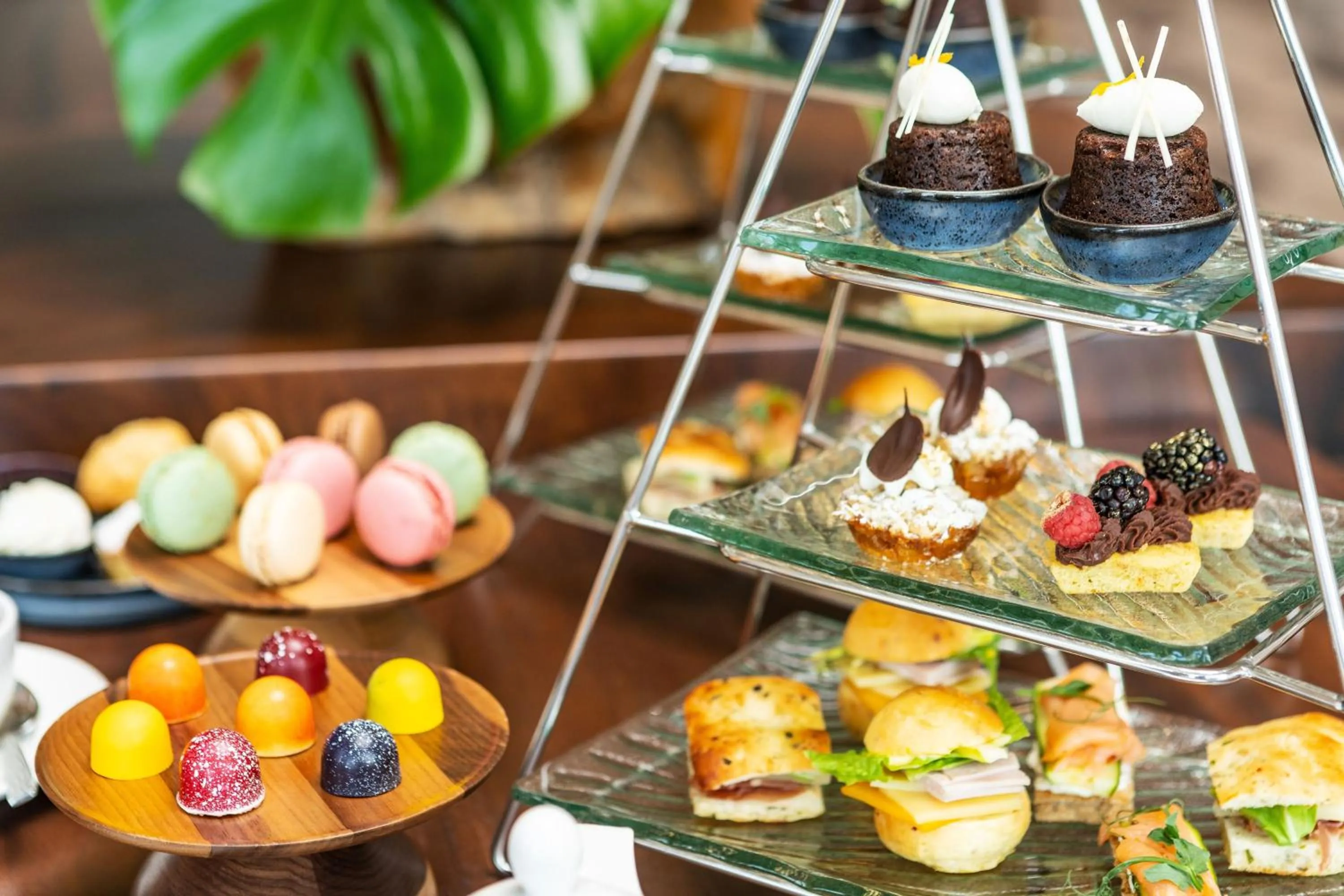 Restaurant/places to eat in The St. Regis Bermuda Resort