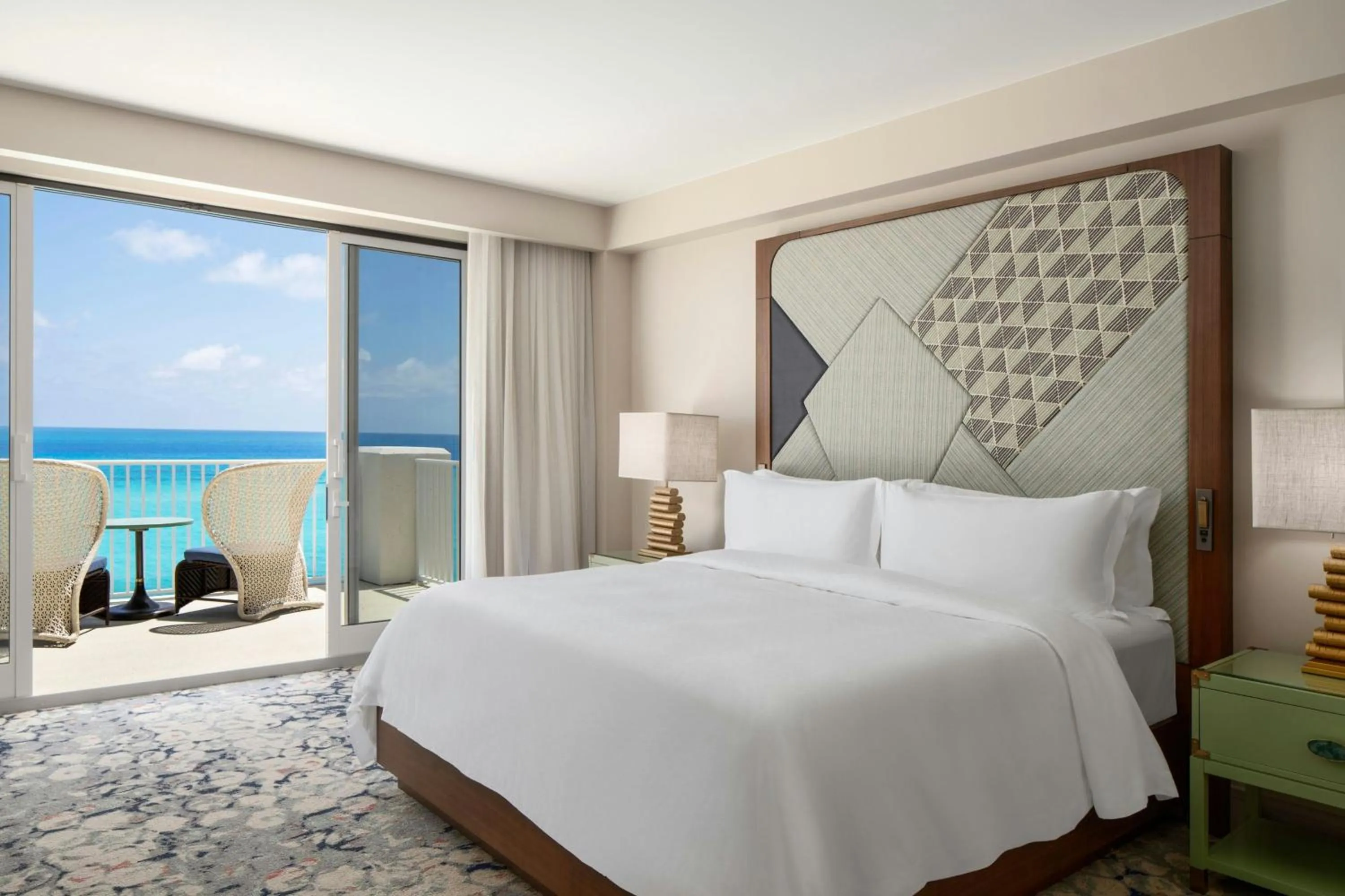 Bedroom, Bed in The St. Regis Bermuda Resort