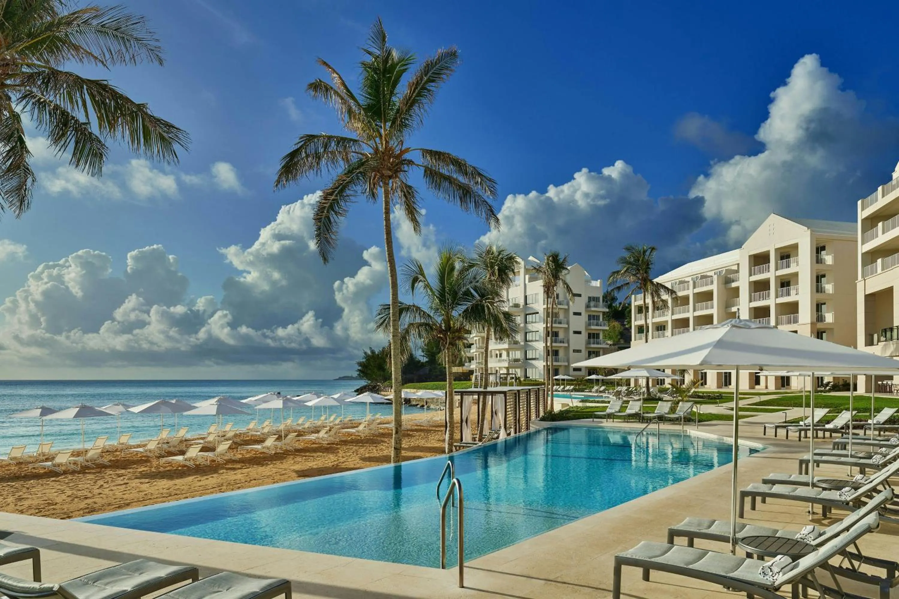 Swimming pool in The St. Regis Bermuda Resort