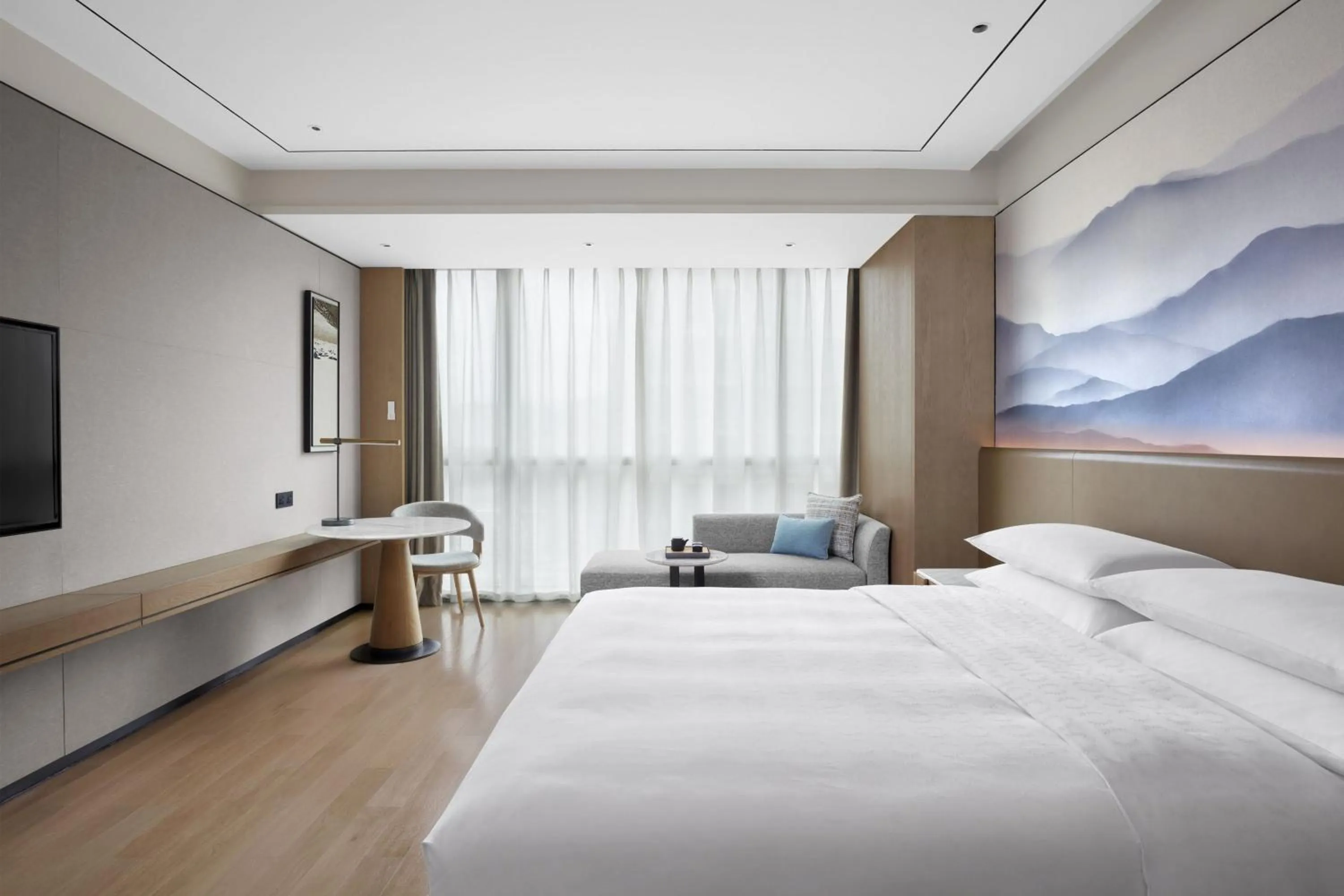 Photo of the whole room, Bed in Sheraton Fuqing Hotel