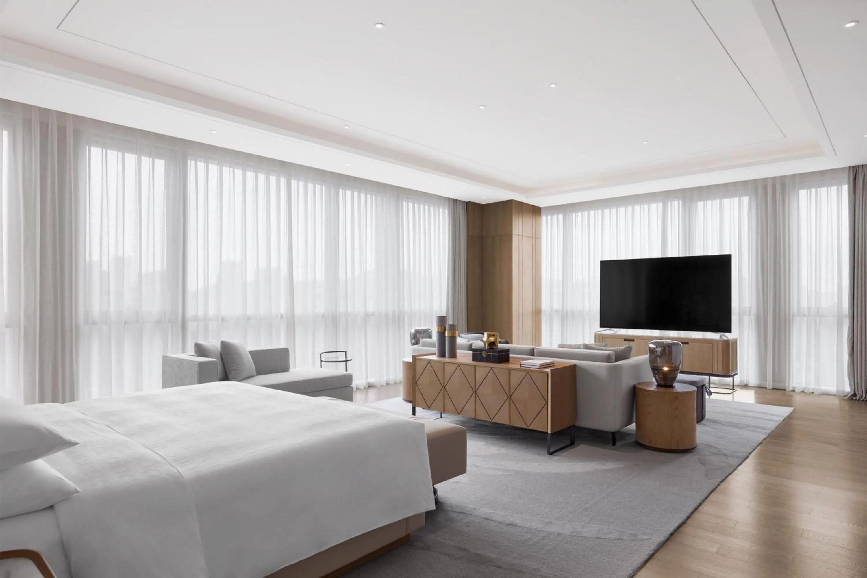 Photo of the whole room, Bed in Sheraton Fuqing Hotel