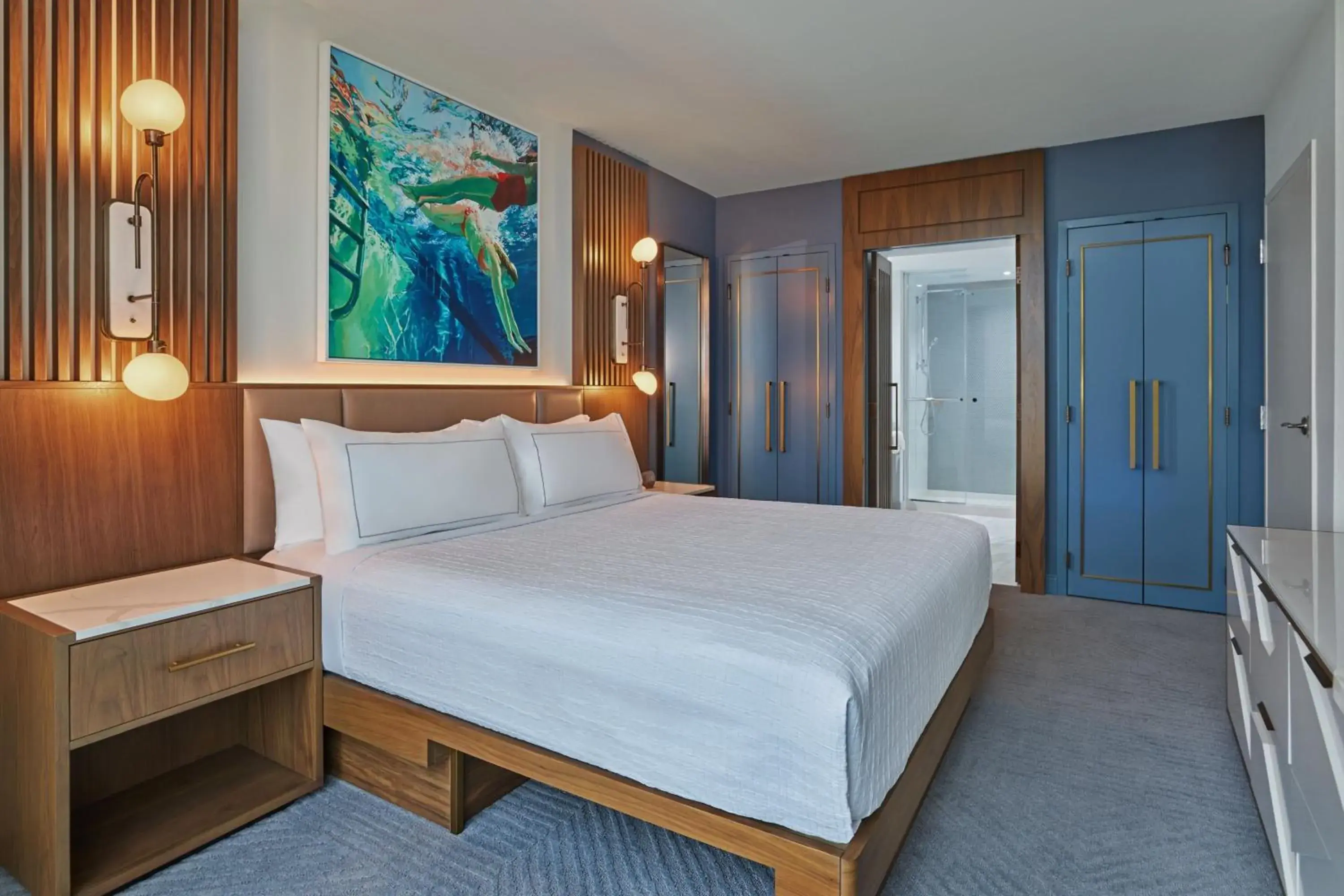 Traditional, Guest room, 1 King, Sofa bed, No view (Includes Early Entry To Disney Theme Parks) in Walt Disney World Swan Reserve Traditional, Guest room, 1 King, Sofa bed, No view (Includes Early Entry To Disney Theme Parks) in Walt Disney World Swan Reserve