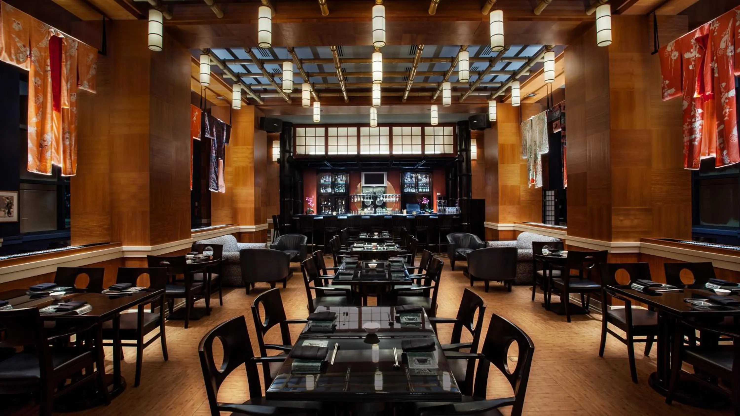 Restaurant/places to eat in Walt Disney World Swan Reserve