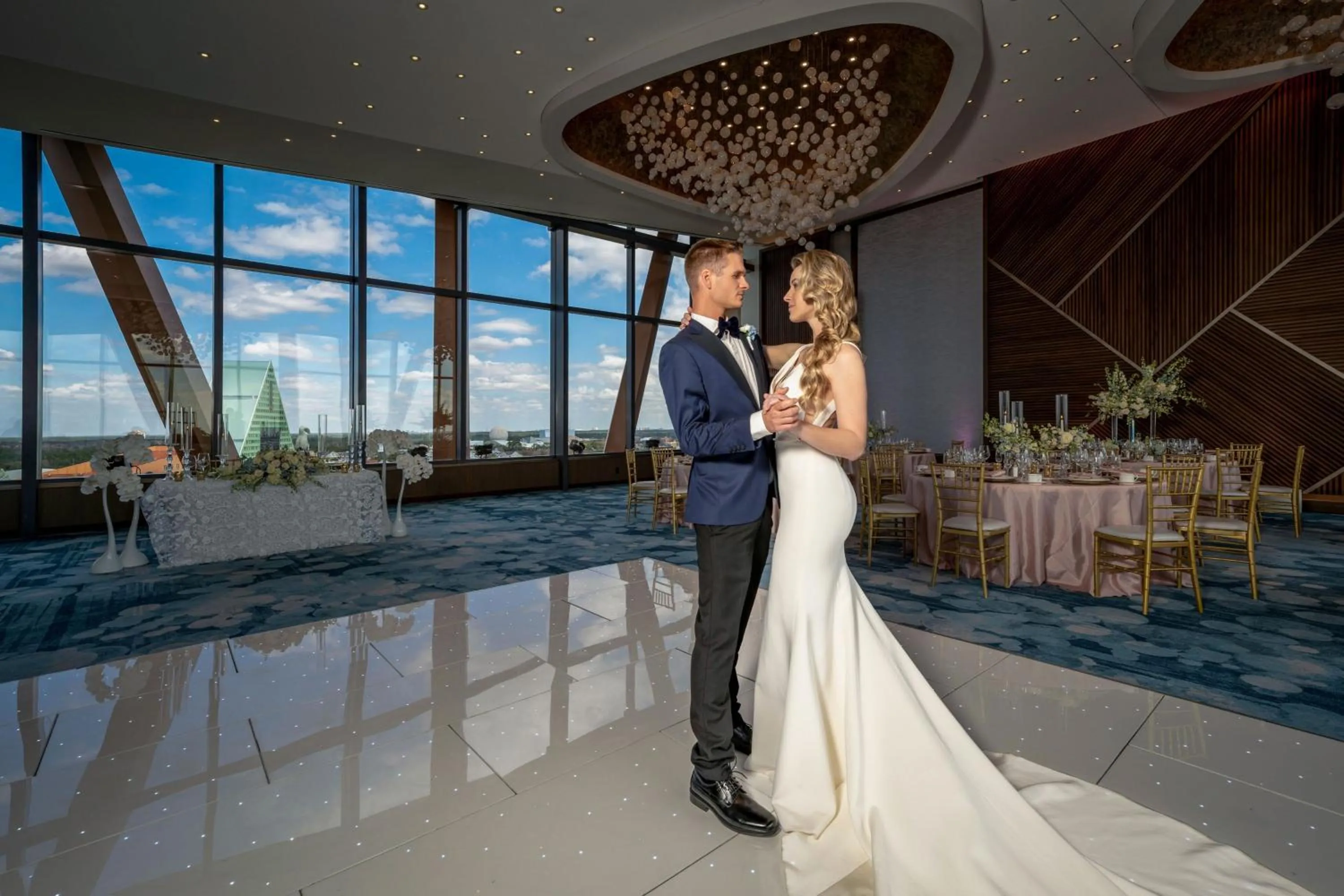 Banquet/Function facilities in Walt Disney World Swan Reserve