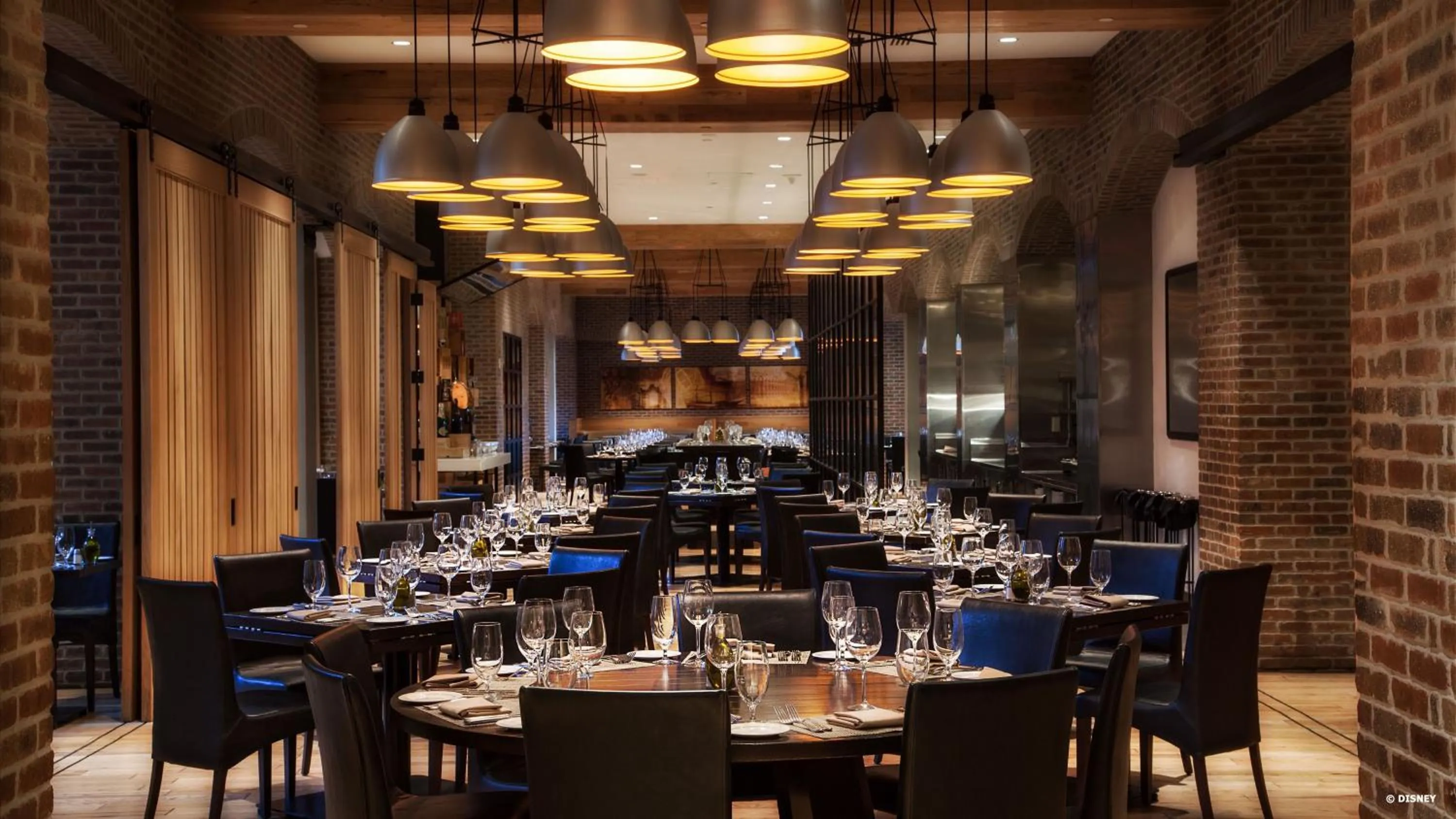 Restaurant/places to eat in Walt Disney World Swan Reserve