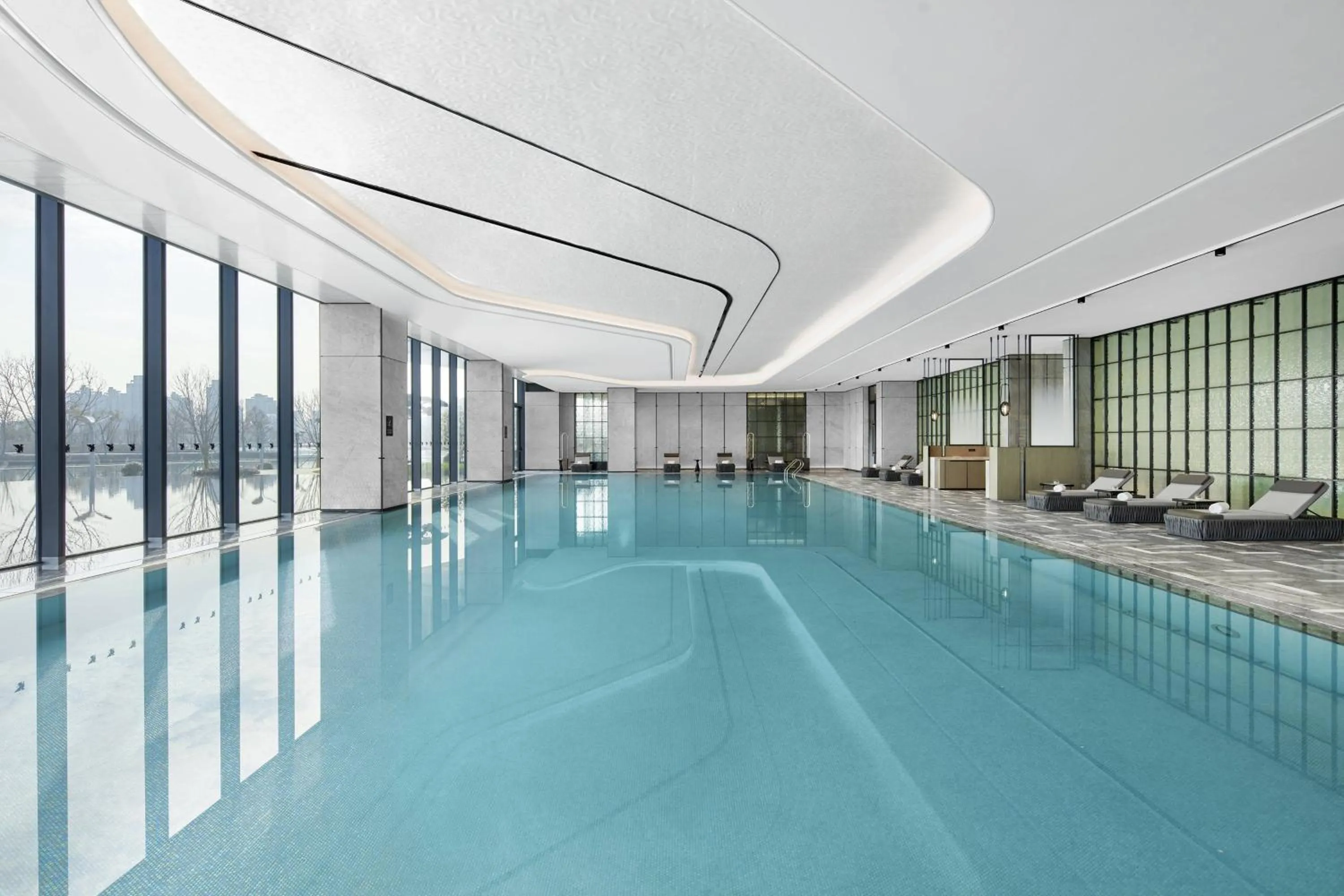 Swimming pool in JW Marriott Shanghai Fengxian