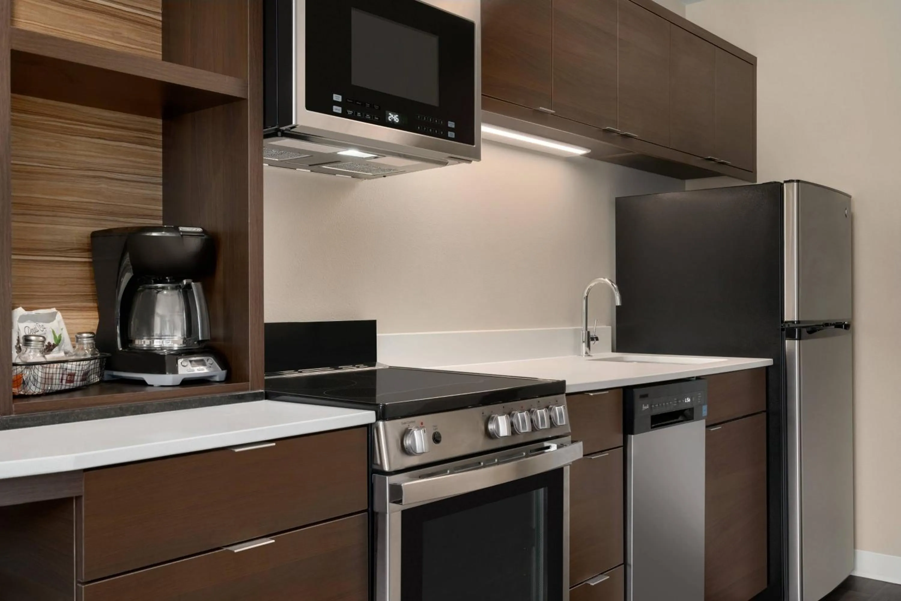 Kitchen or kitchenette in TownePlace Suites by Marriott Logan