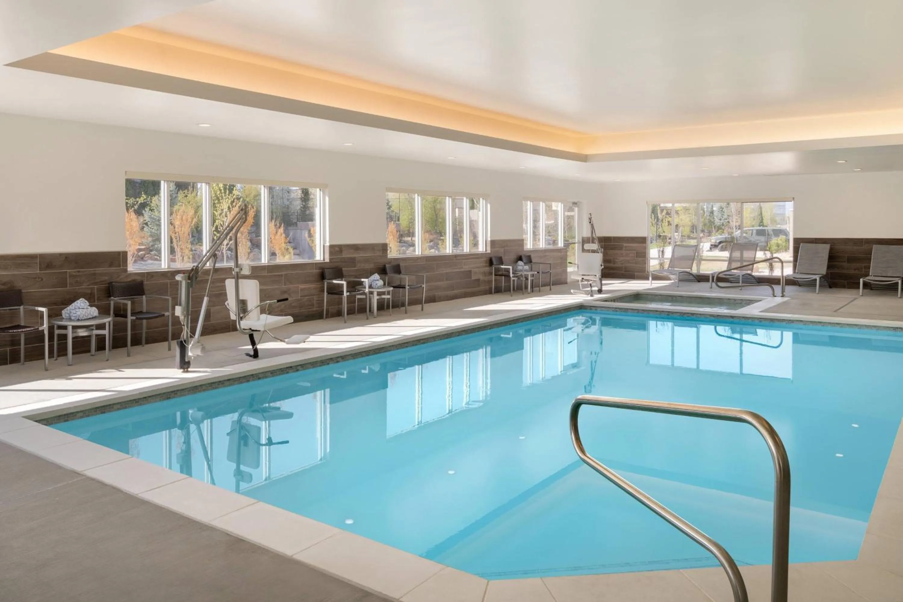 Swimming pool in TownePlace Suites by Marriott Logan