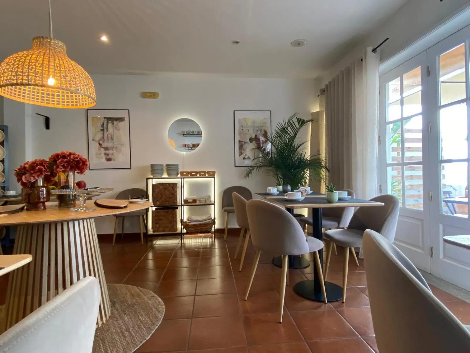 Dining area in Hotel Residencial Dora