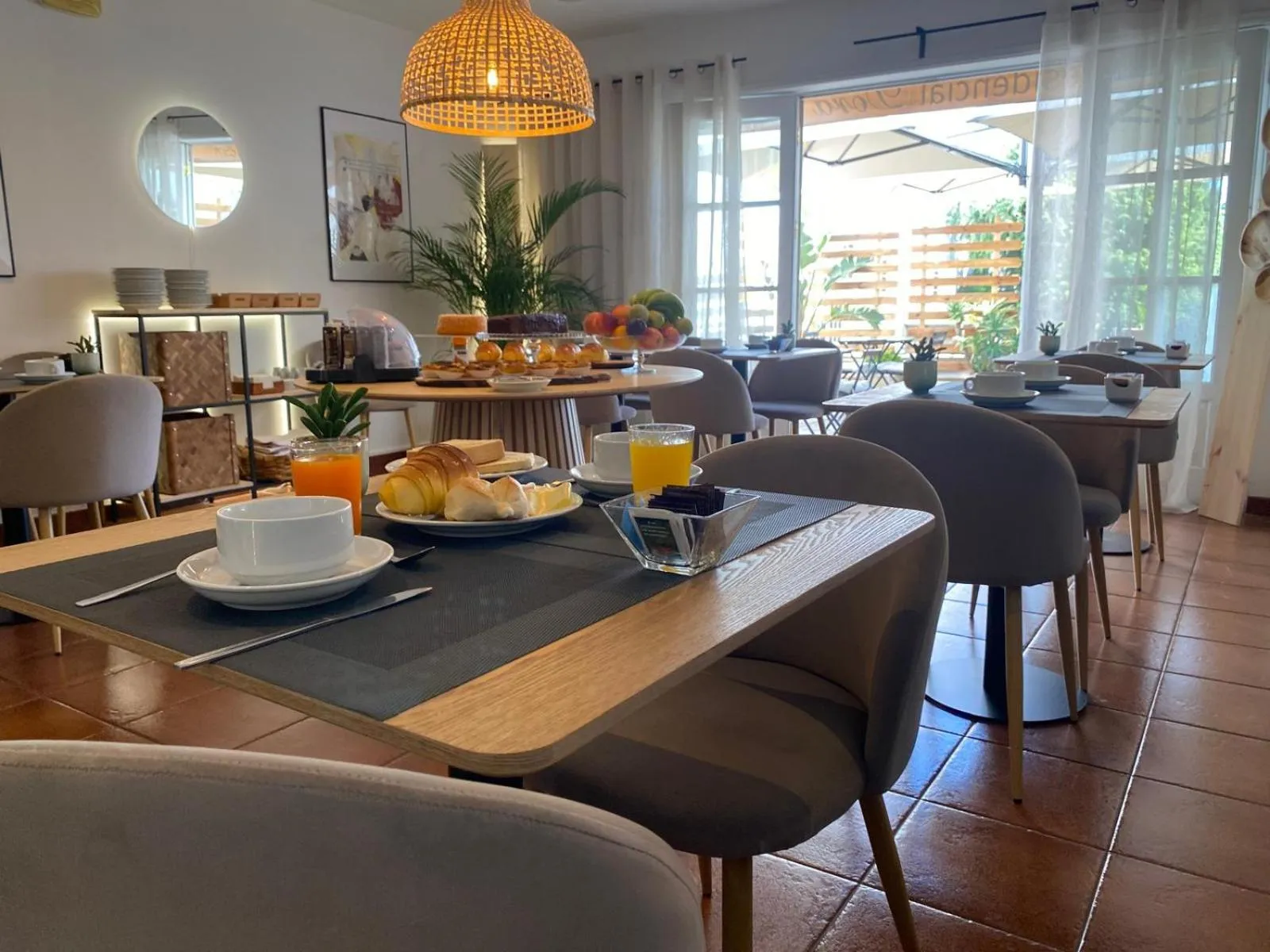 Decorative detail in Hotel Residencial Dora