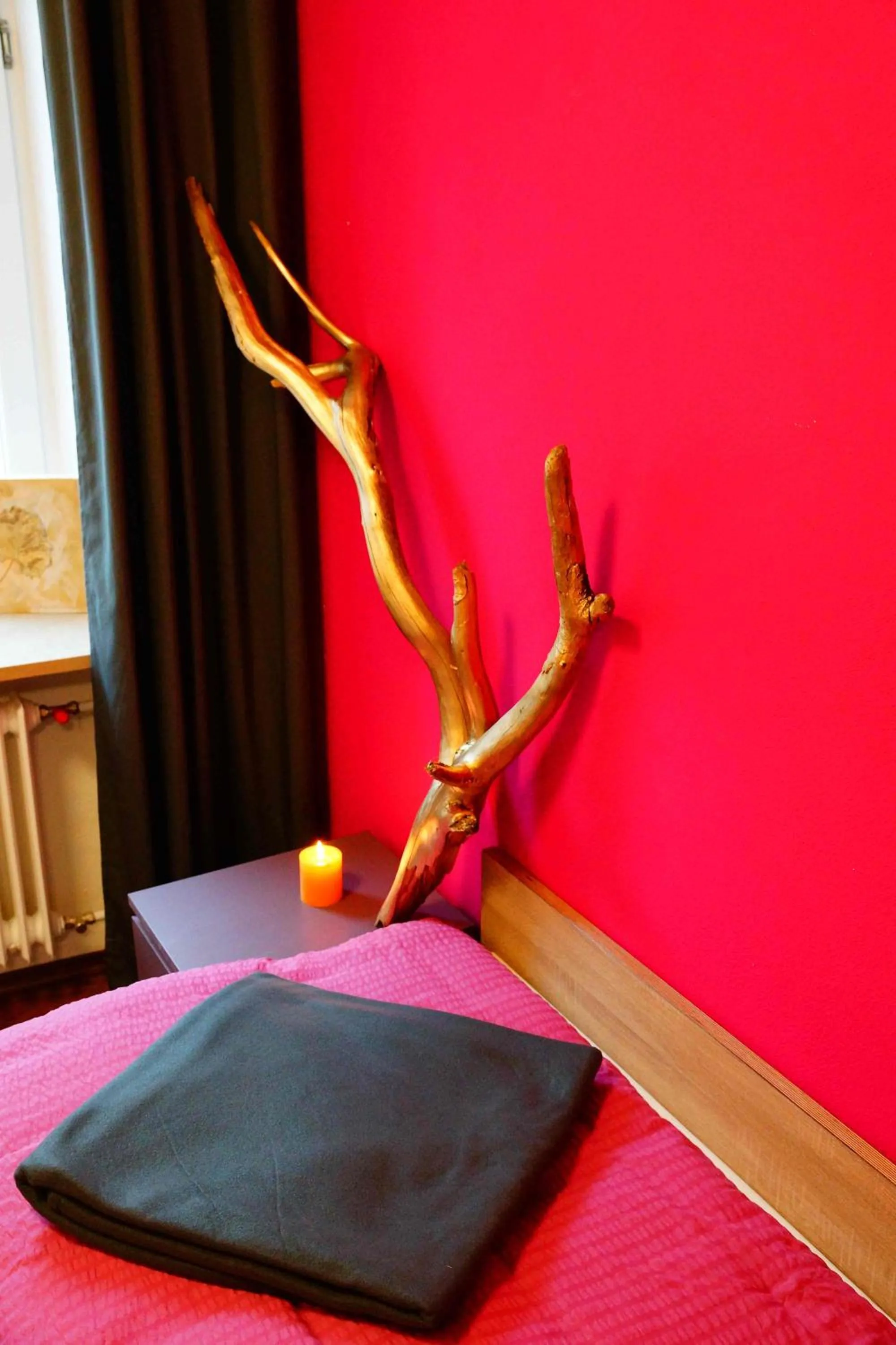 Decorative detail in Bavaria City Hostel - Design Hostel