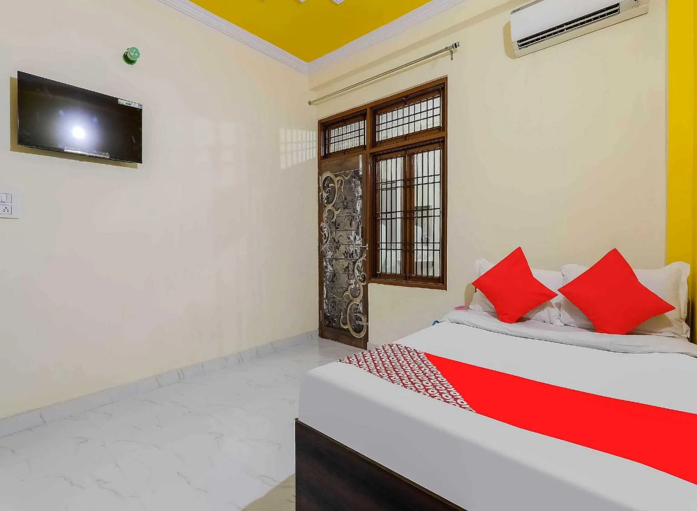 Bedroom, Bed in Hotel O by OYO Prime Stayzz