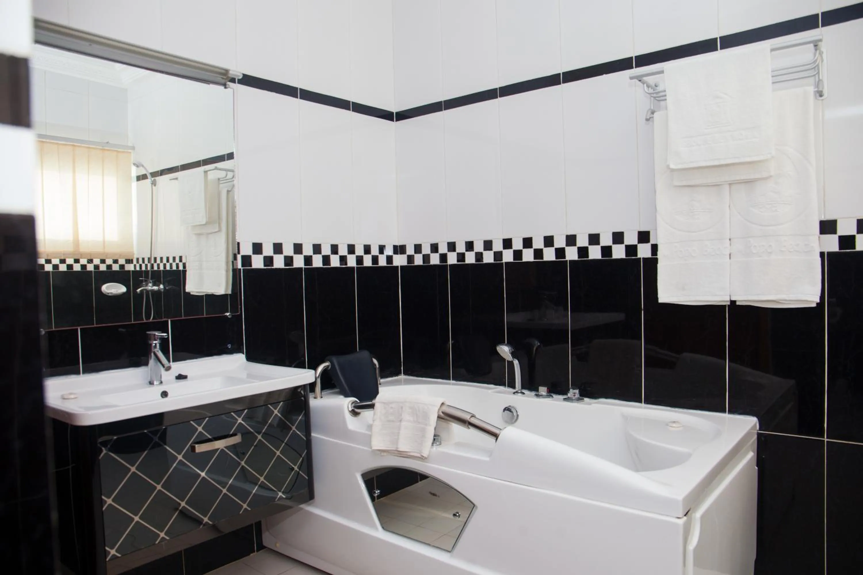 Bathroom in Millenium Popo Beach Hotel